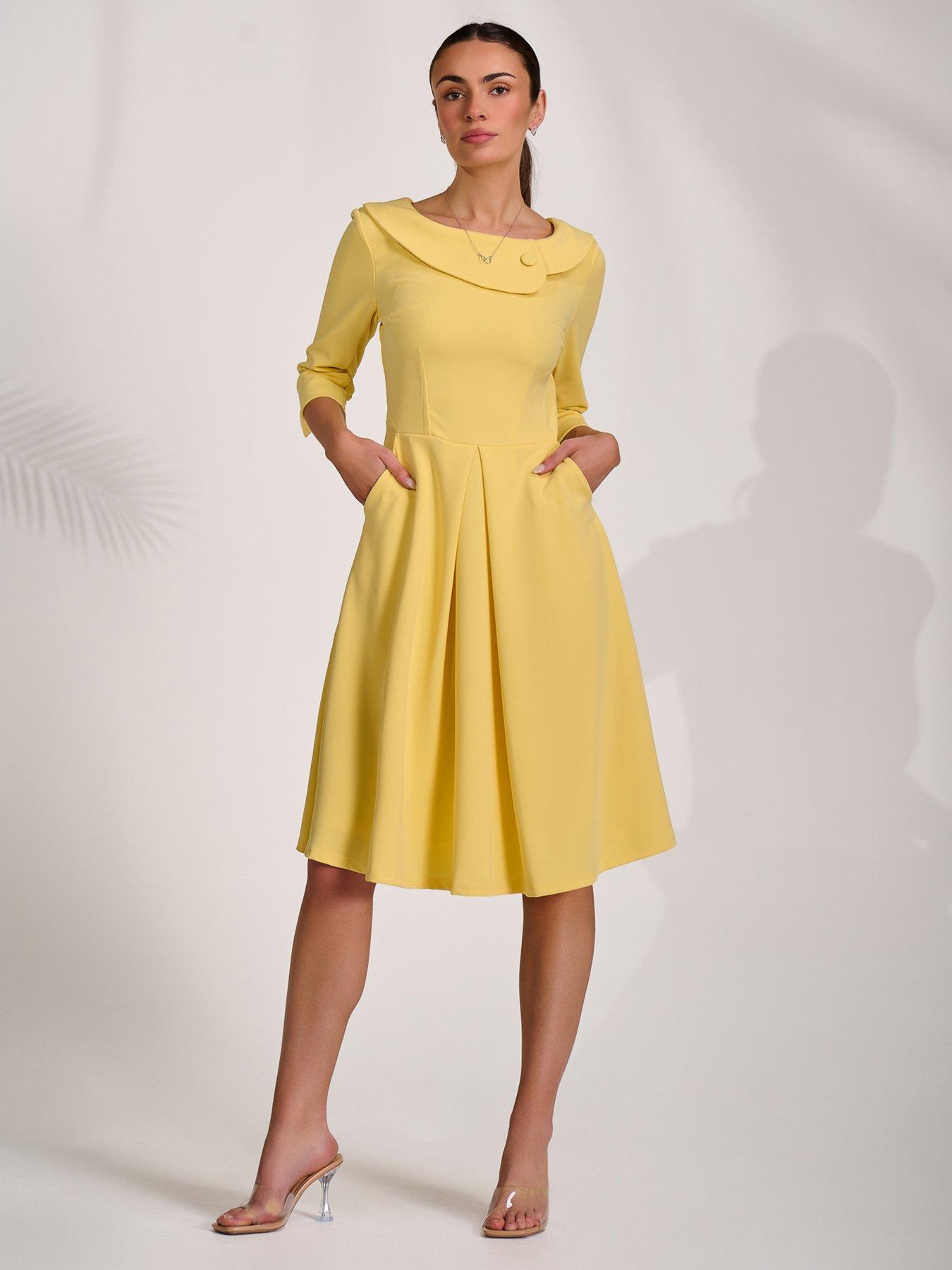 Jolie Moi Sloan 3/4 Sleeve Midi Dress