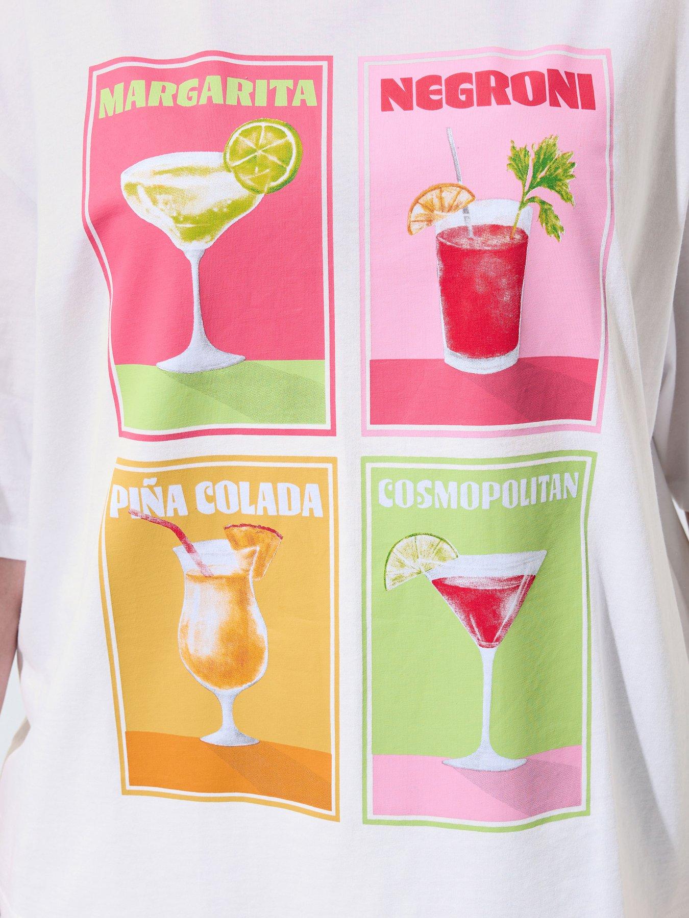 Image 4 of 5 of Yours Curve Drink Print T-Shirt - White