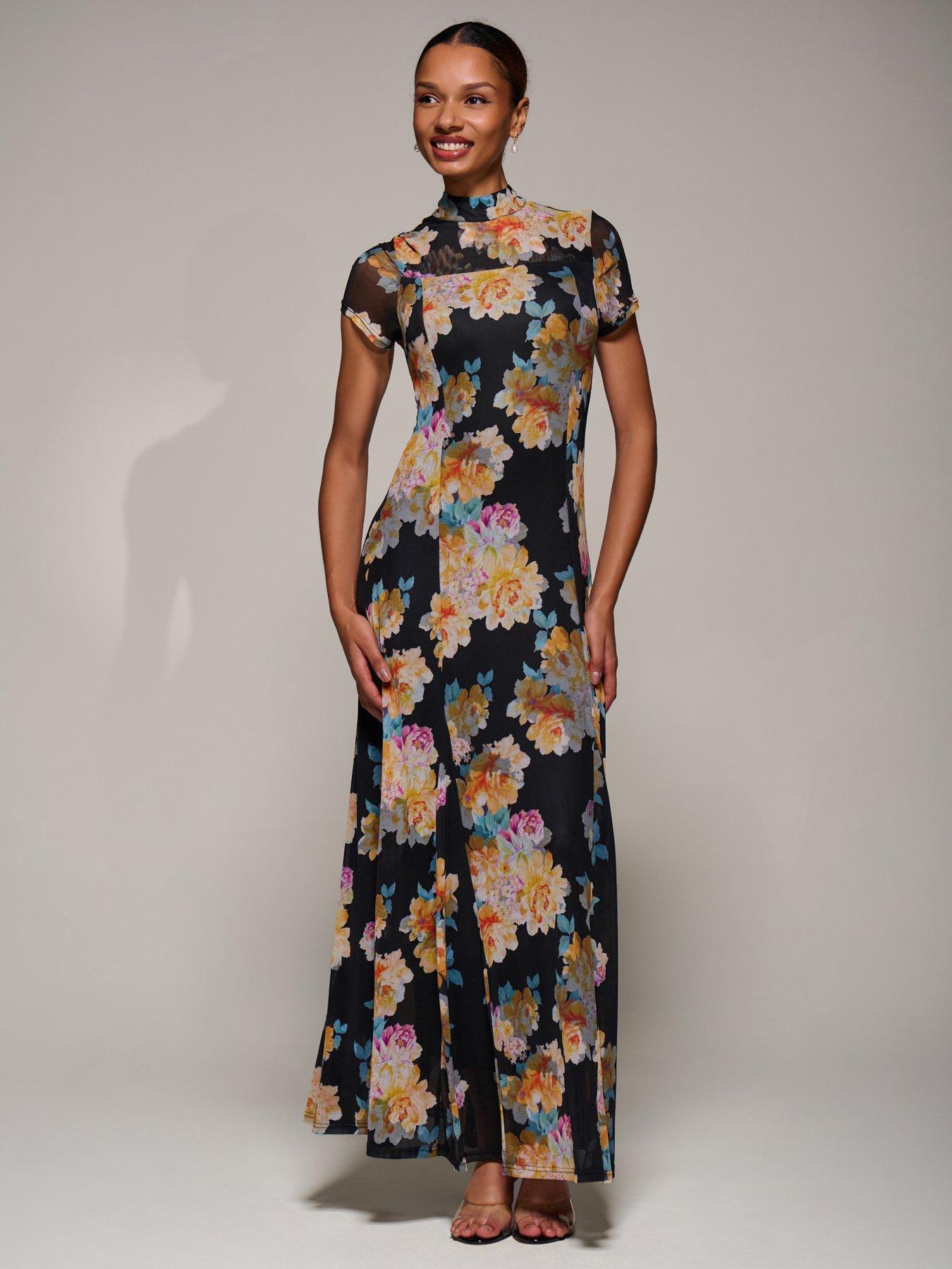 jolie-moi-turtle-neckline-mesh-maxi-dressdetail