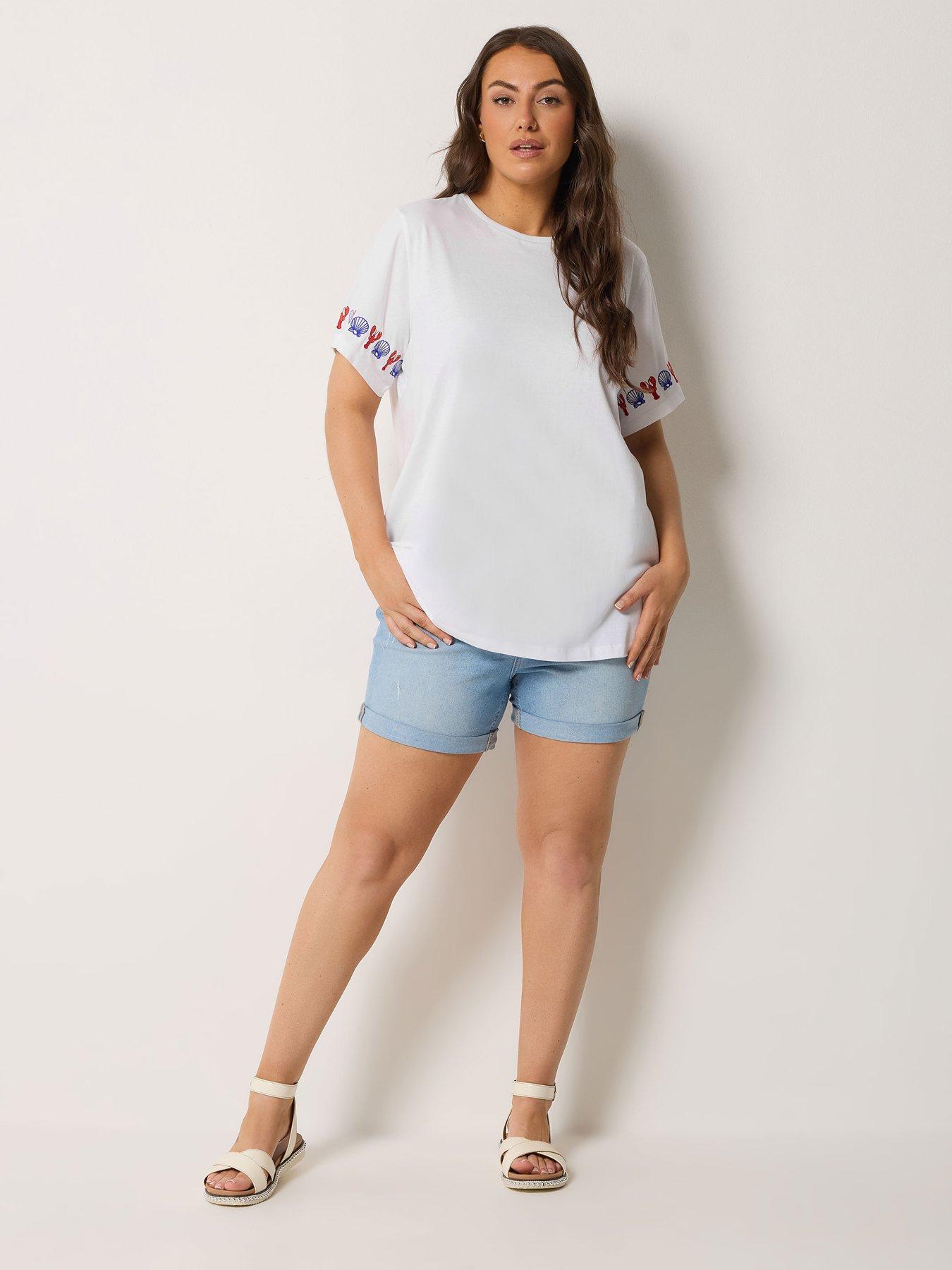 yours-curve-printed-embroidery-t-shirt-whiteback