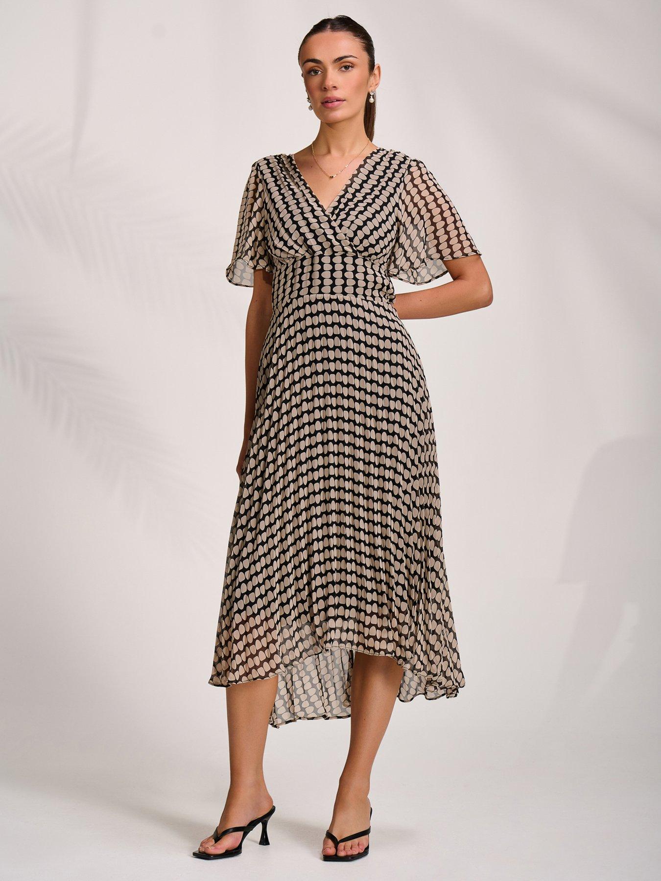 Image 3 of 7 of Jolie Moi Pleated Chiffon Maxi Dress