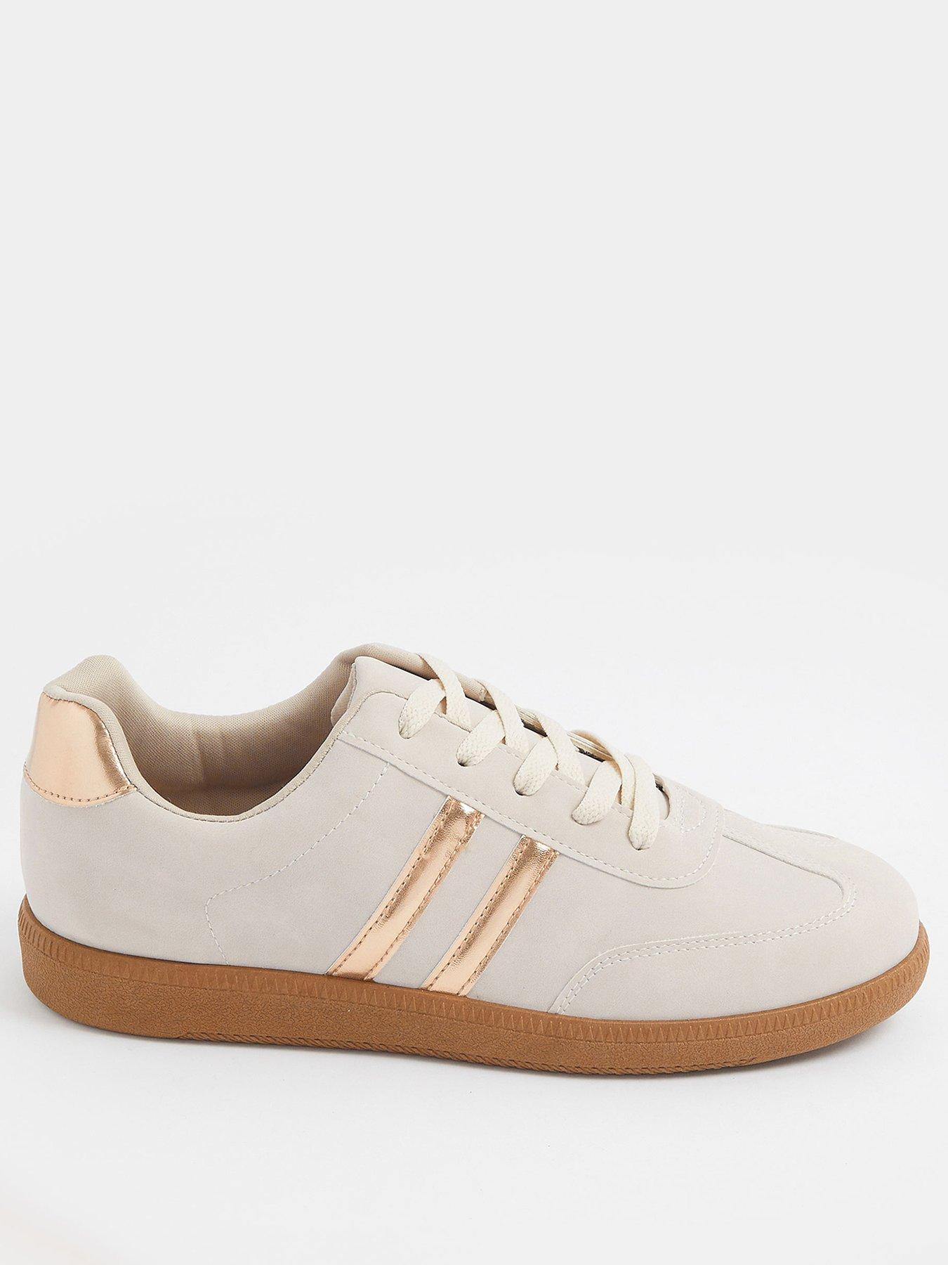 Image 2 of 3 of Yours Extra Wide Fit Retro Stripe Trainer