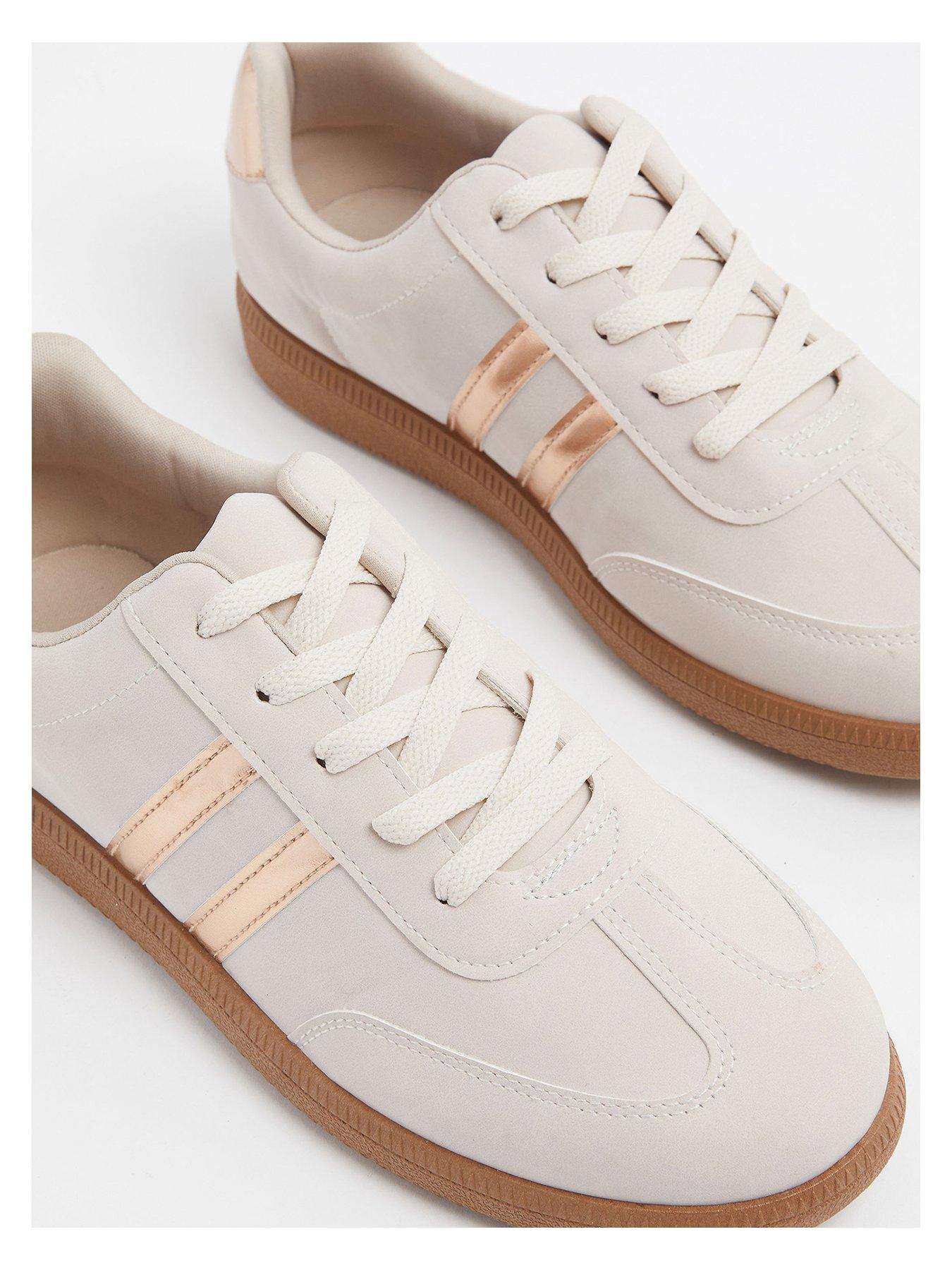 Image 3 of 3 of Yours Extra Wide Fit Retro Stripe Trainer