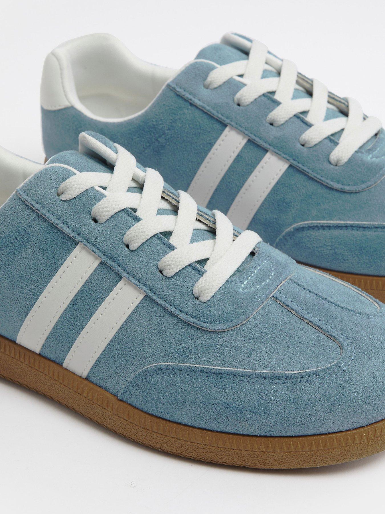 Image 4 of 4 of Yours Extra Wide Fit Retro Stripe Trainer