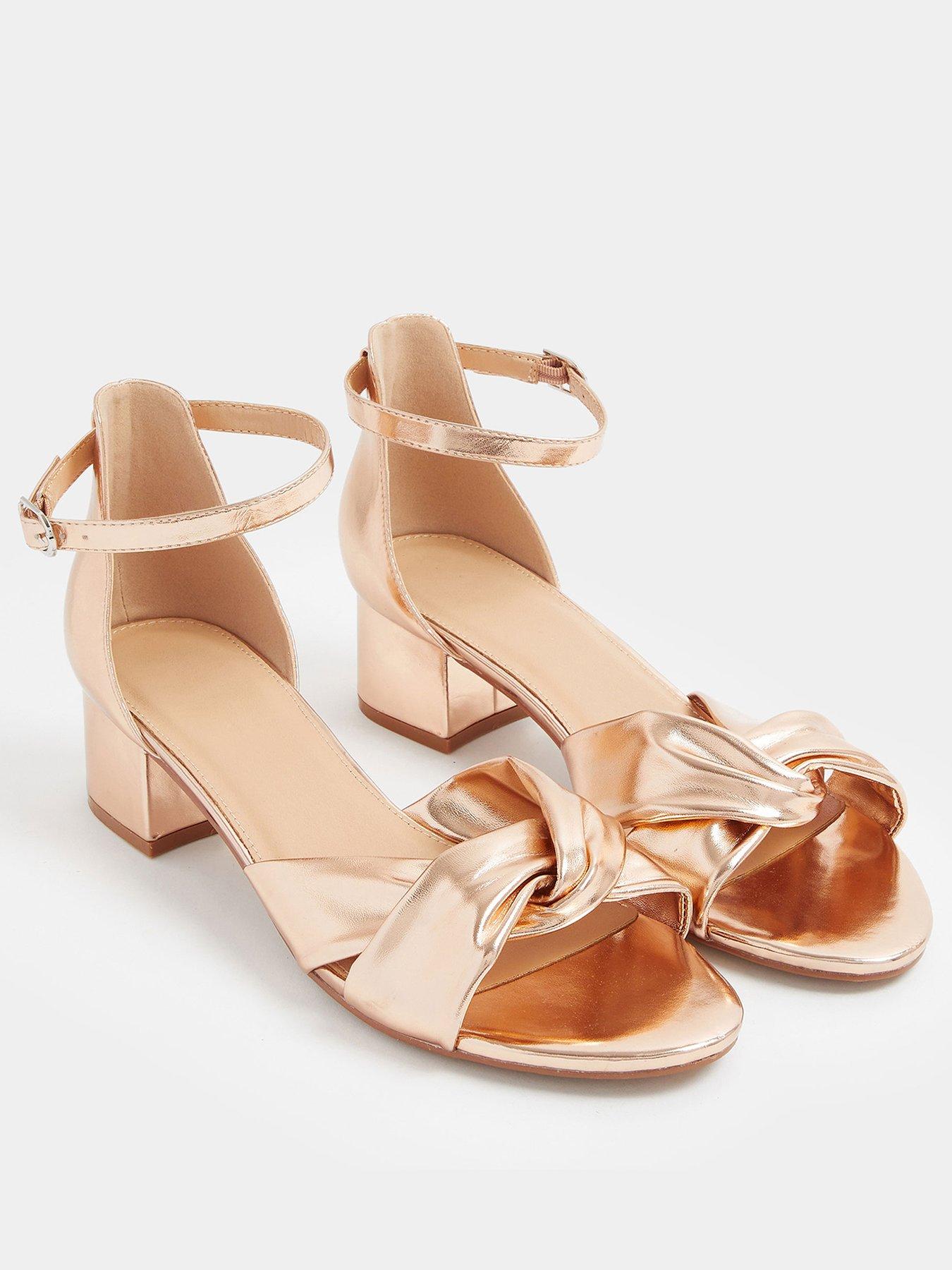 yours-extra-wide-fit-low-twist-block-heel-goldstillFront