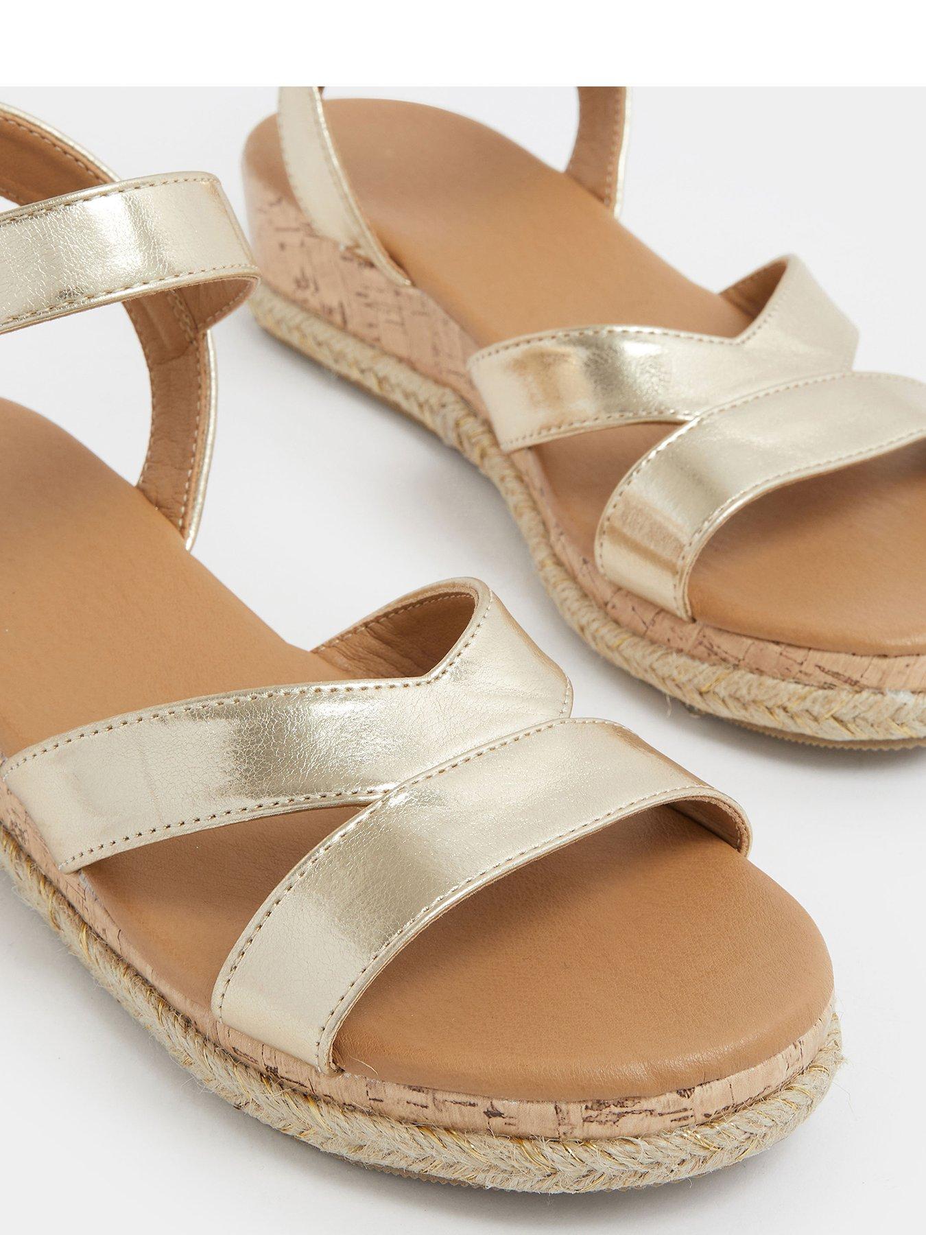 Image 4 of 4 of Yours Wide Fit V Cut Plaited Wedges