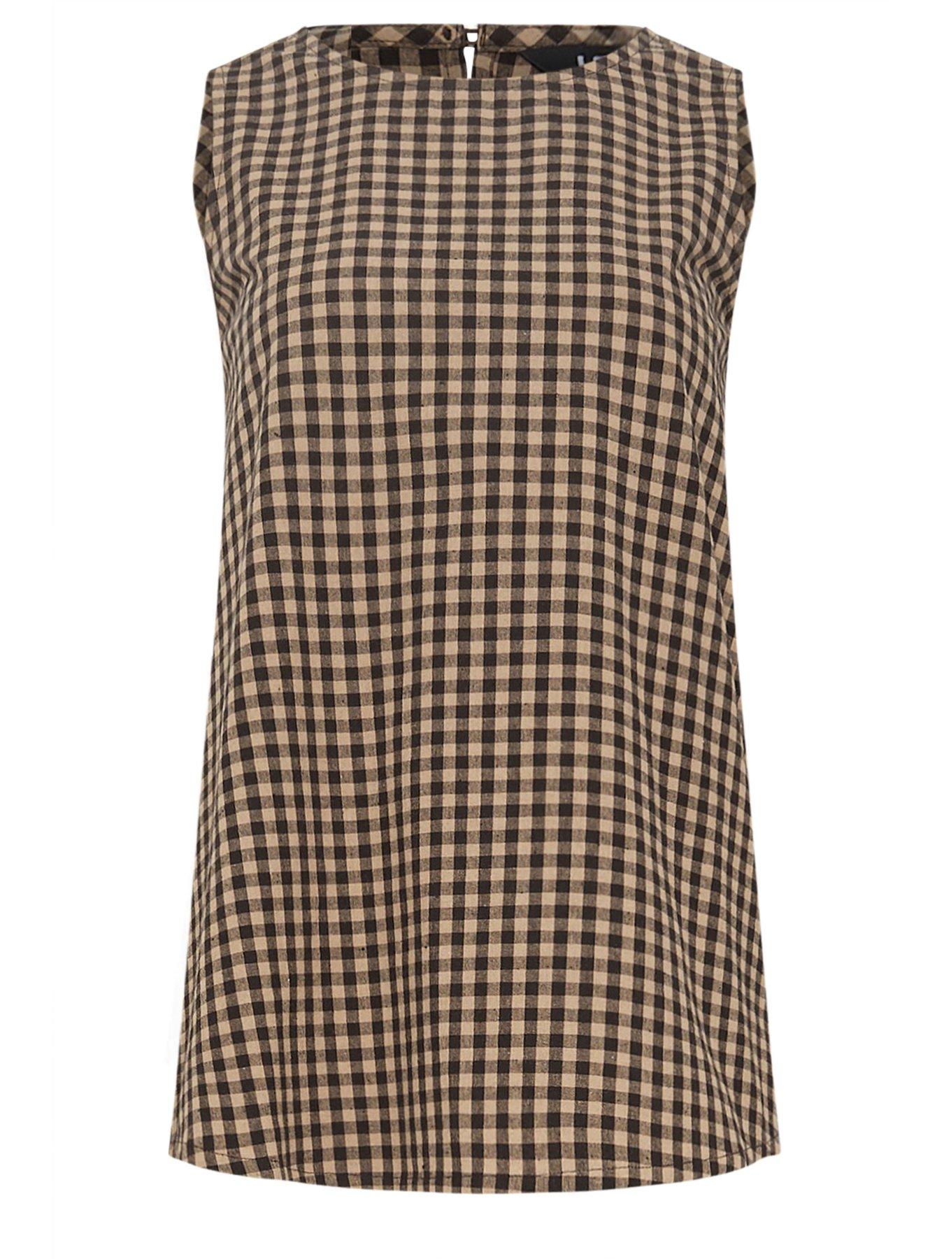 long-tall-sally-tall-gingham-sleeveless-topdetail