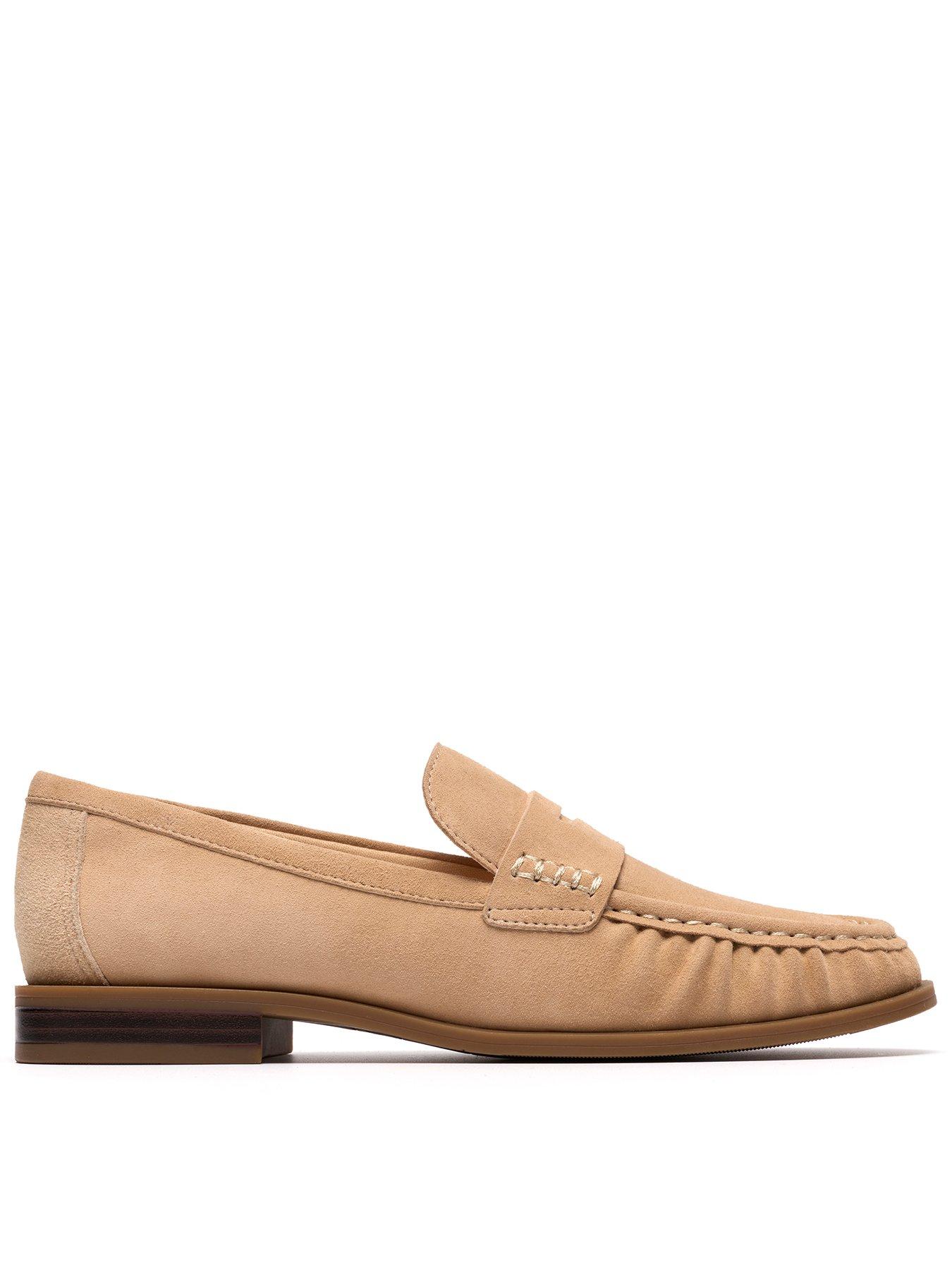 clarks-alixea-walk-sand-suedefront