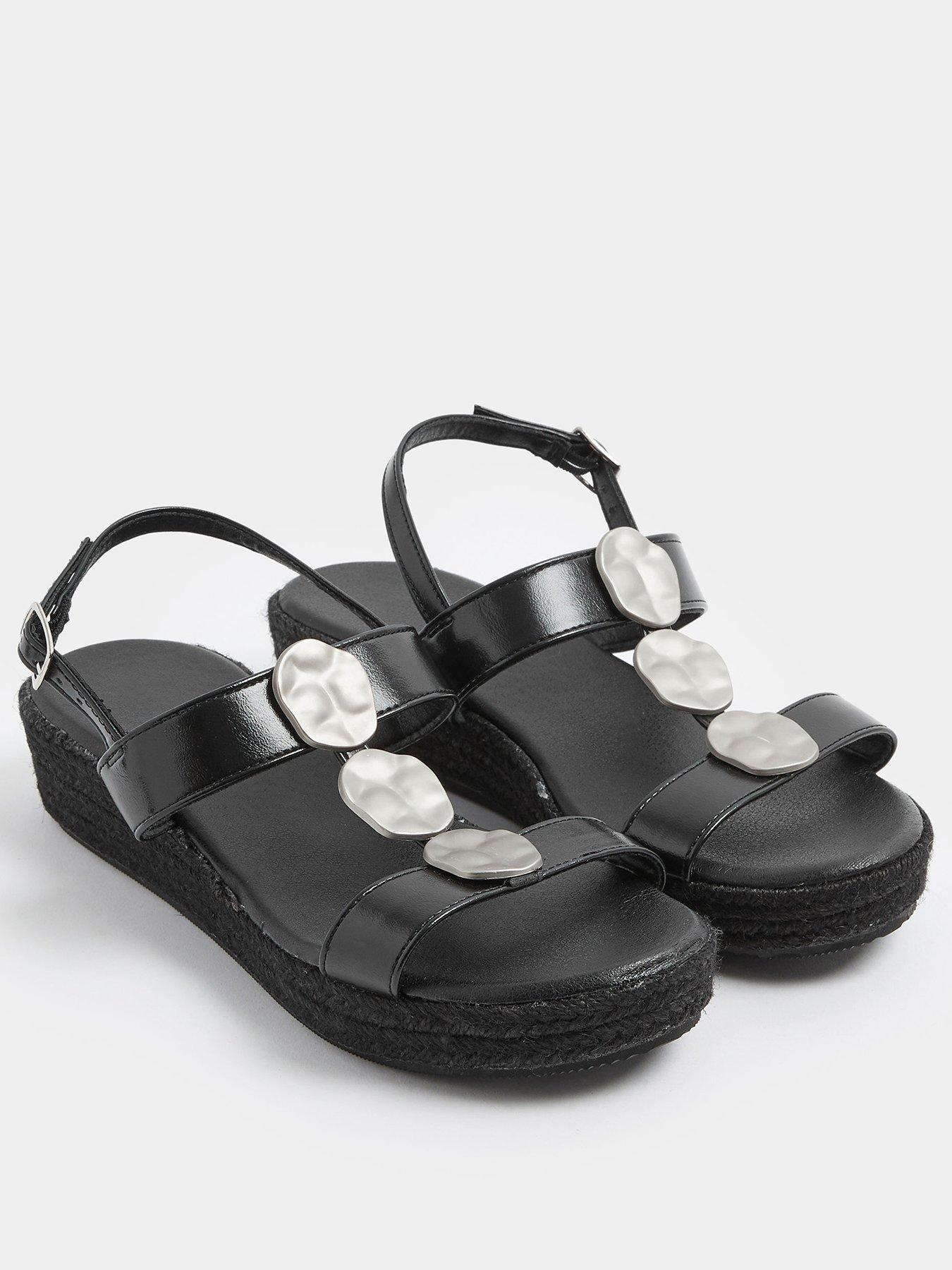 Image 2 of 4 of Yours Wide Fit Hammered Metal Disk Wedges - Black