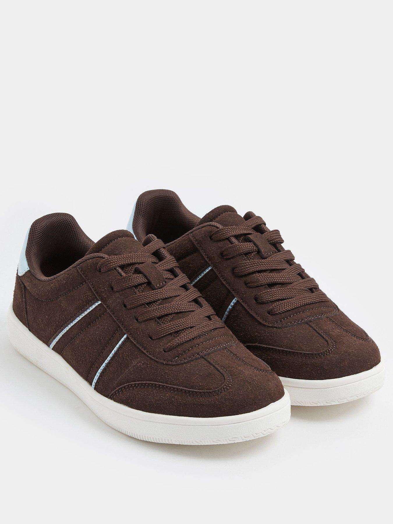 Image 2 of 4 of Yours Extra Wide Fit Slim Sole Panneled Trainer