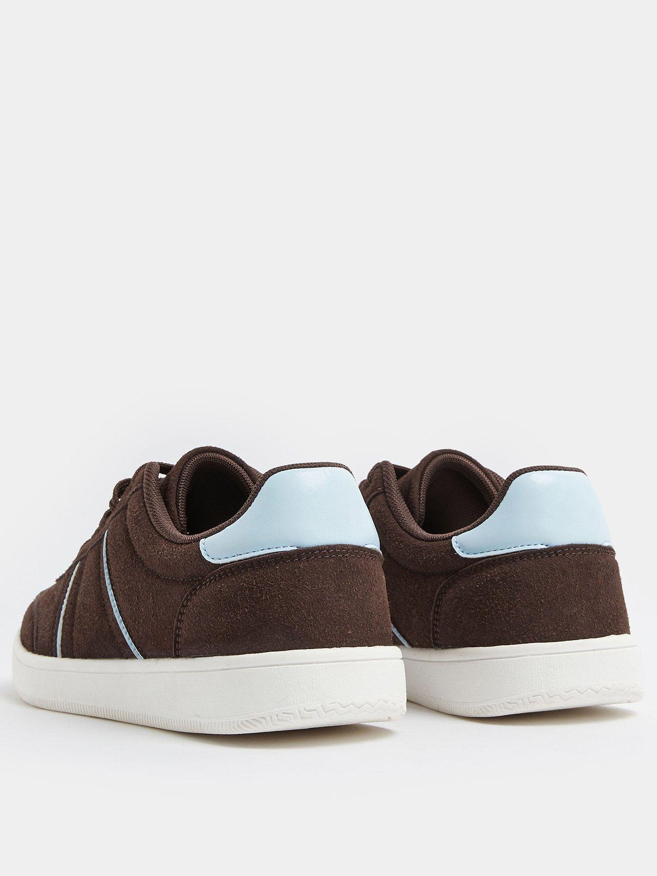 Image 3 of 4 of Yours Extra Wide Fit Slim Sole Panneled Trainer