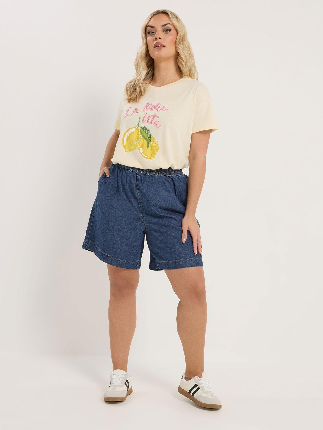 Image 3 of 5 of Yours Curve Denim Shorts - Blue