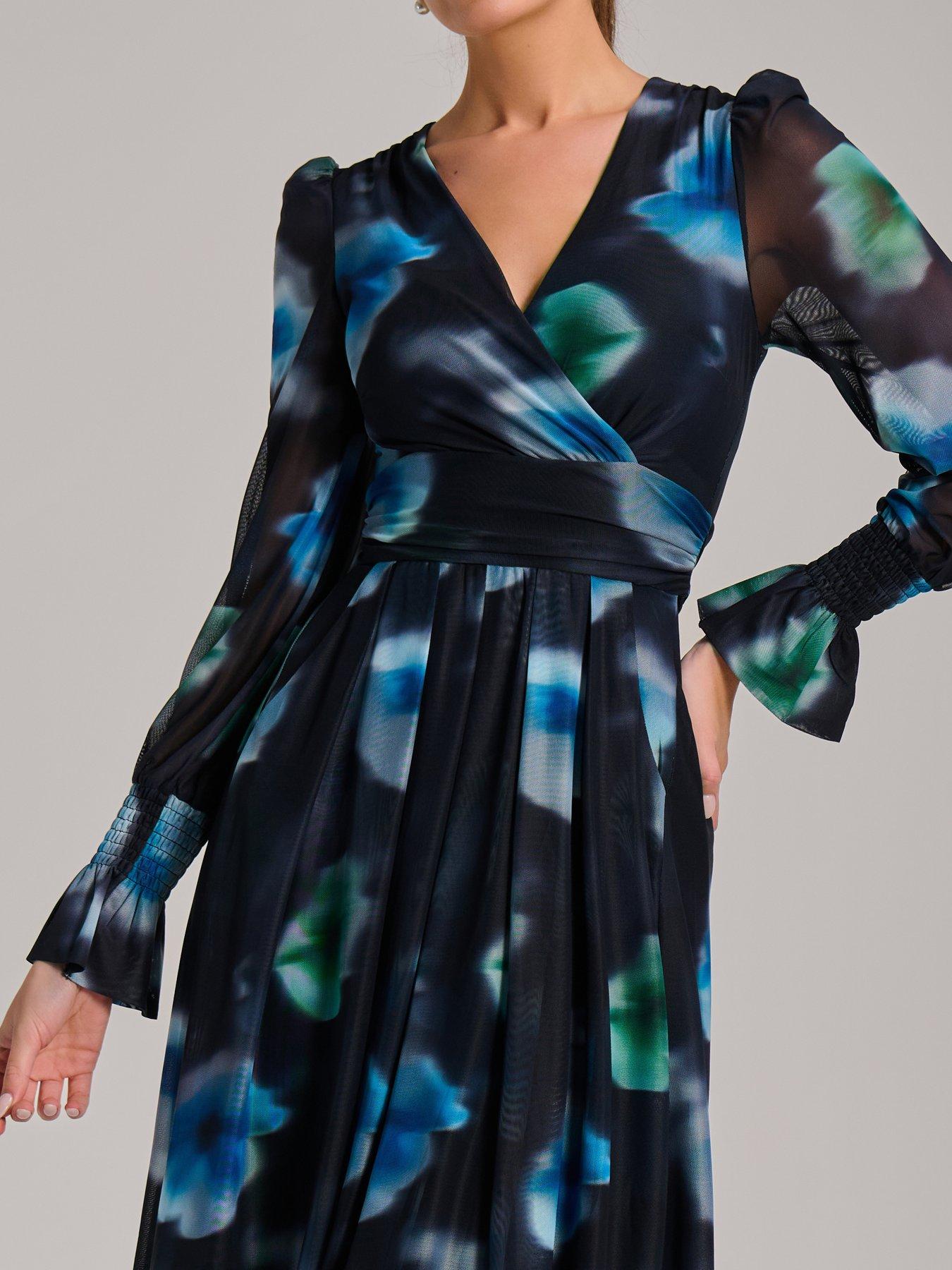 jolie-moi-long-sleeve-printed-mesh-midi-dressoutfit