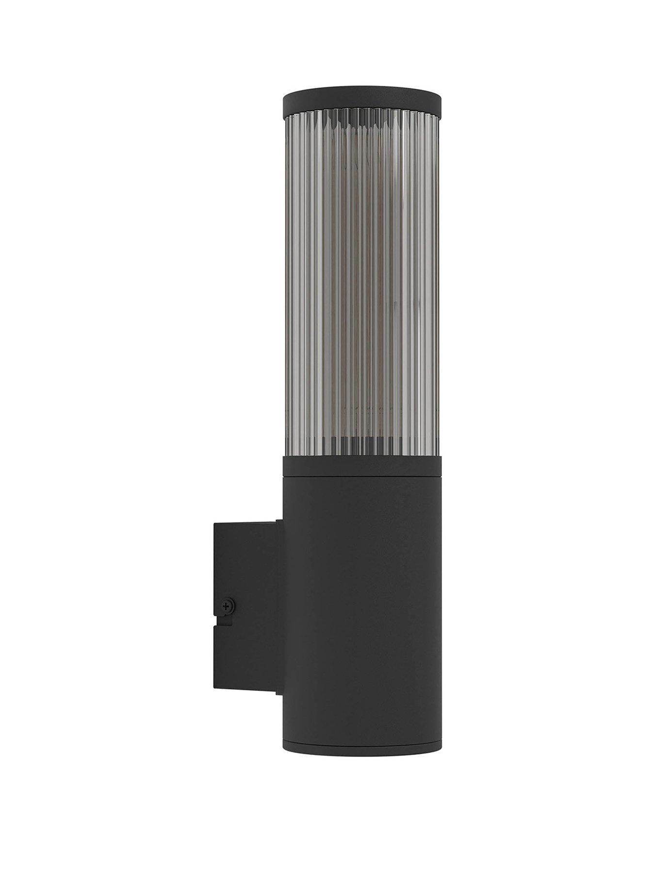 eglo-salle-sleek-outdoor-wall-light-blackstillFront