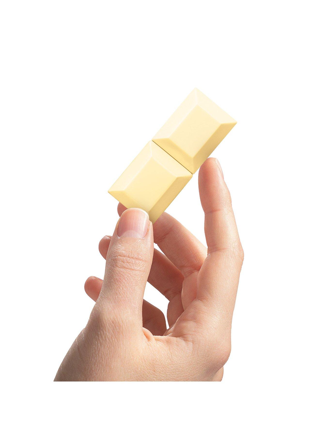 Image 2 of 3 of Sabrina Carpenter Lemon Pie Bite Size 10ml