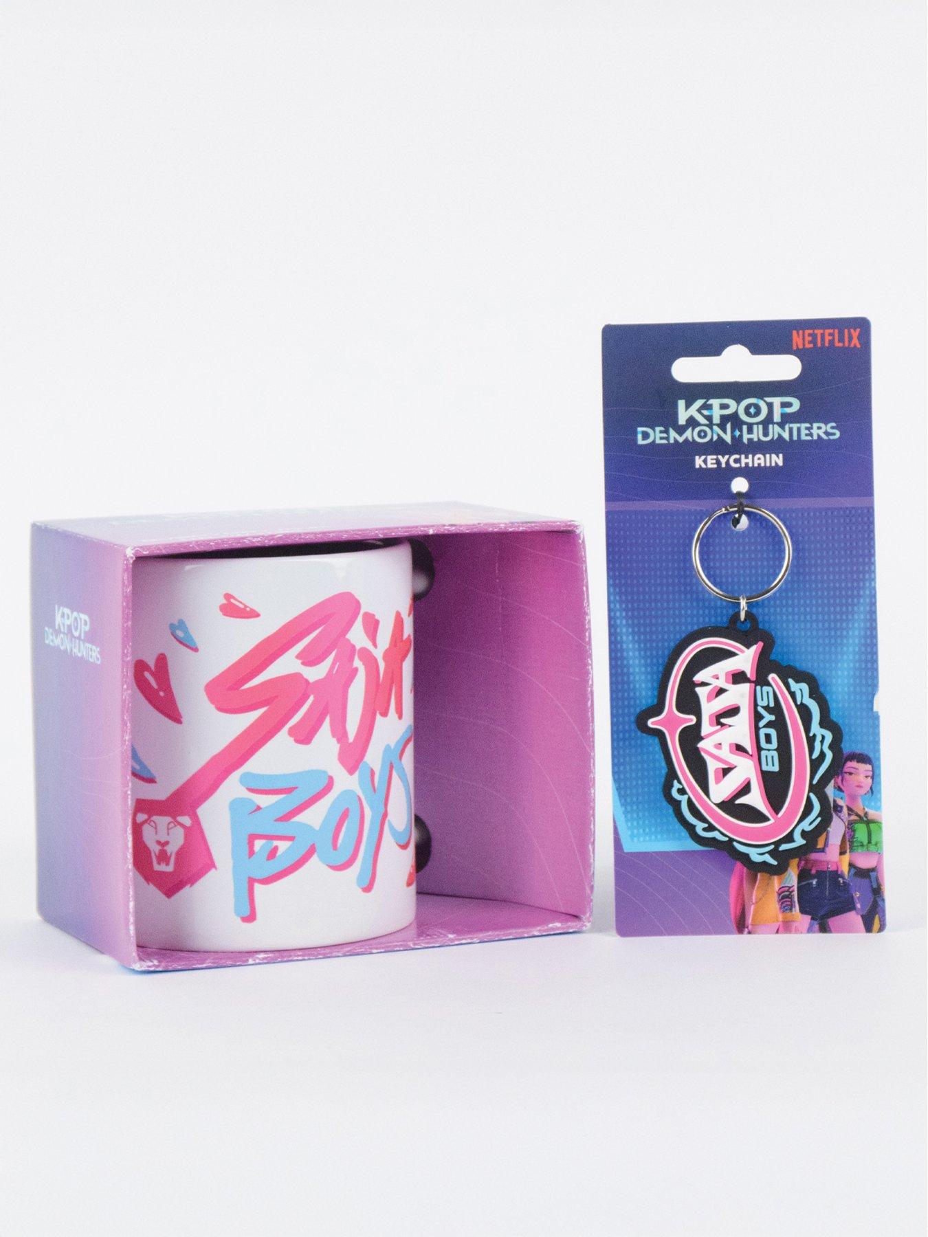 netflix-k-pop-demon-hunters-saja-boys-mug-and-keyring-bundlefront