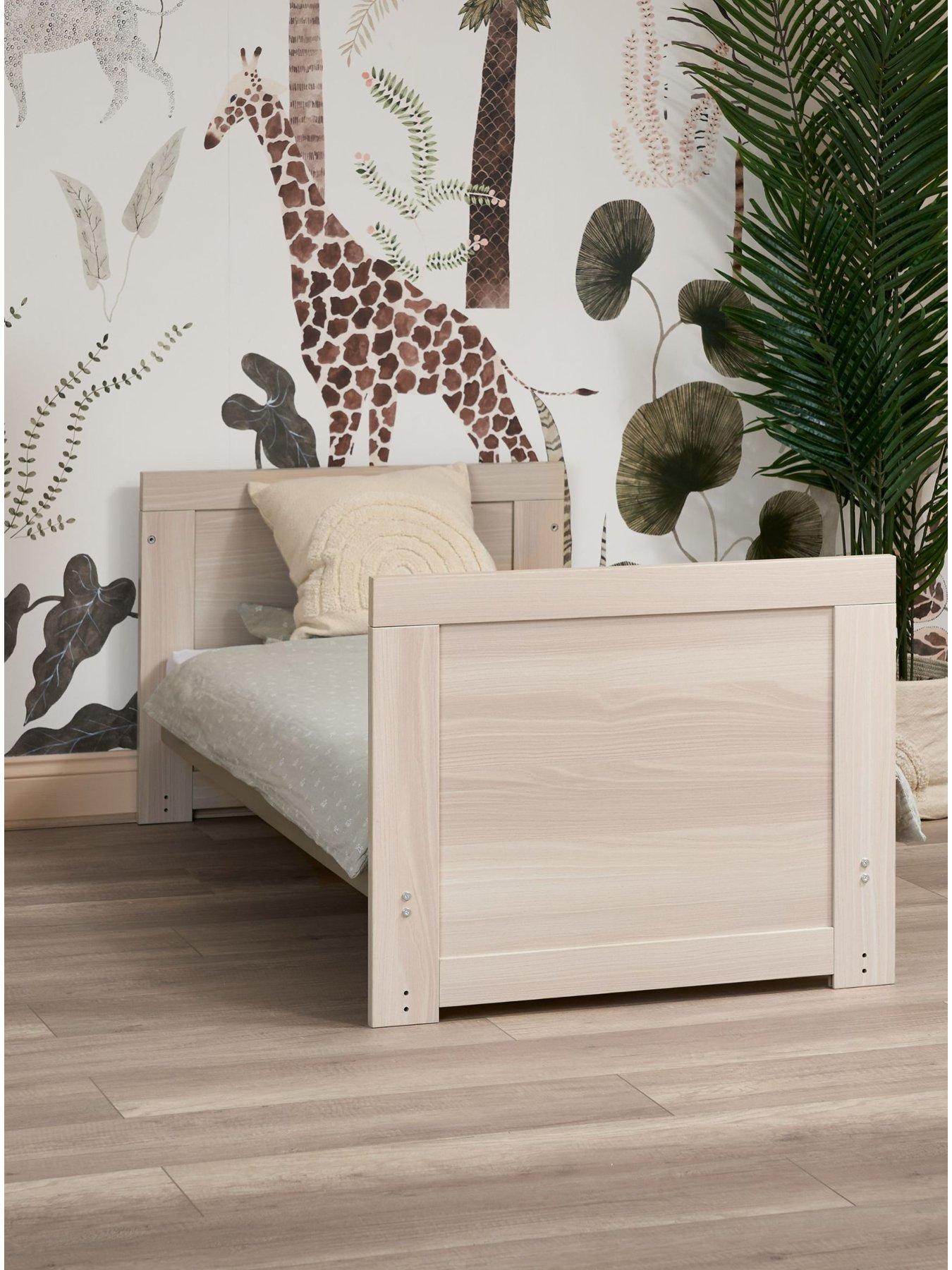 Image 4 of 7 of Obaby Nika 2 piece Room Set - Aspen