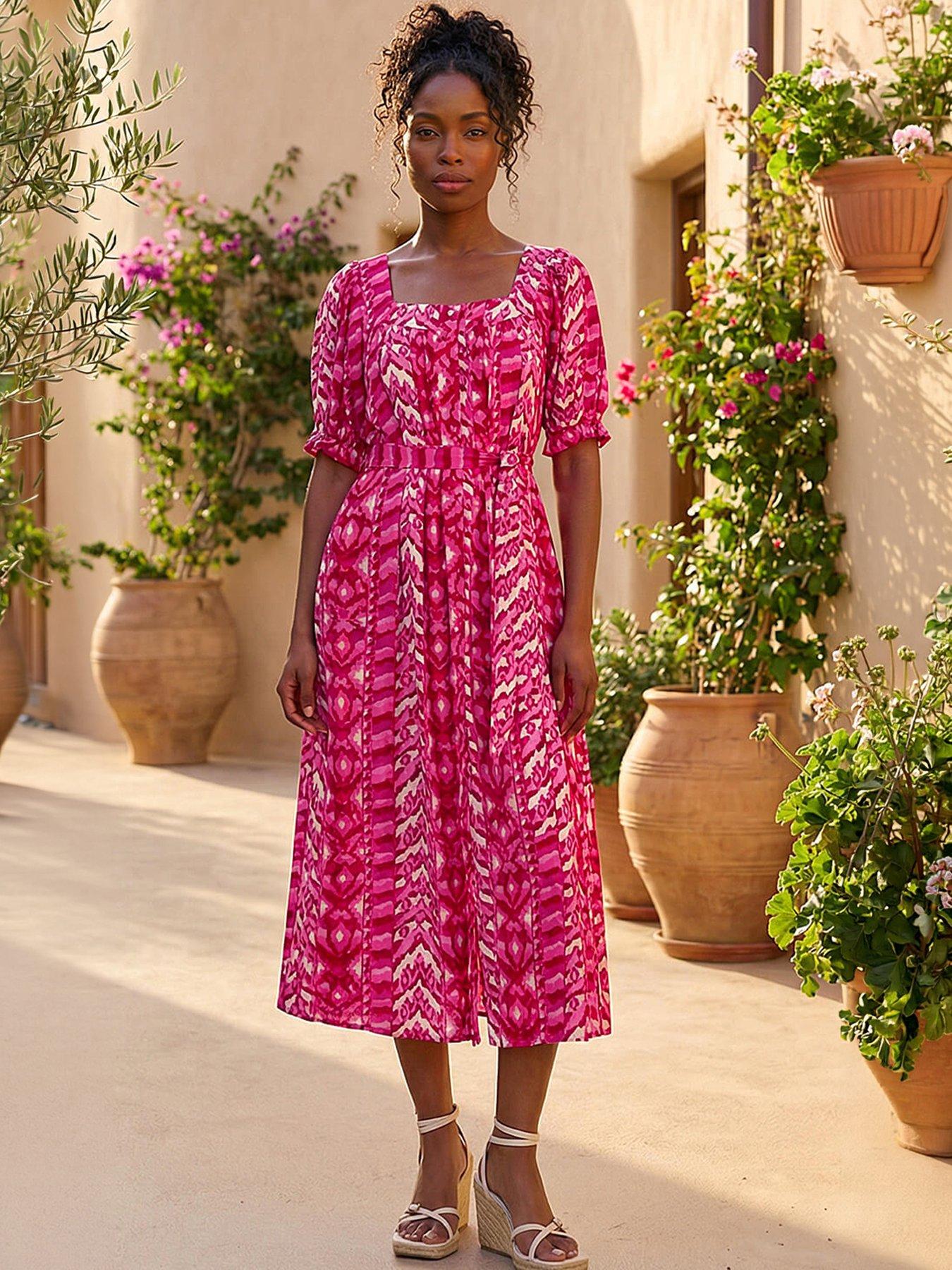 champagne gold sequin dress Gio | Plunge-Neck Wrap Maxi With Ruched Detailing And Front Split this champagne sequin dress Africa Wedding Dresses Hand-Batik Mixed Print Cotton Color:Multi Pink