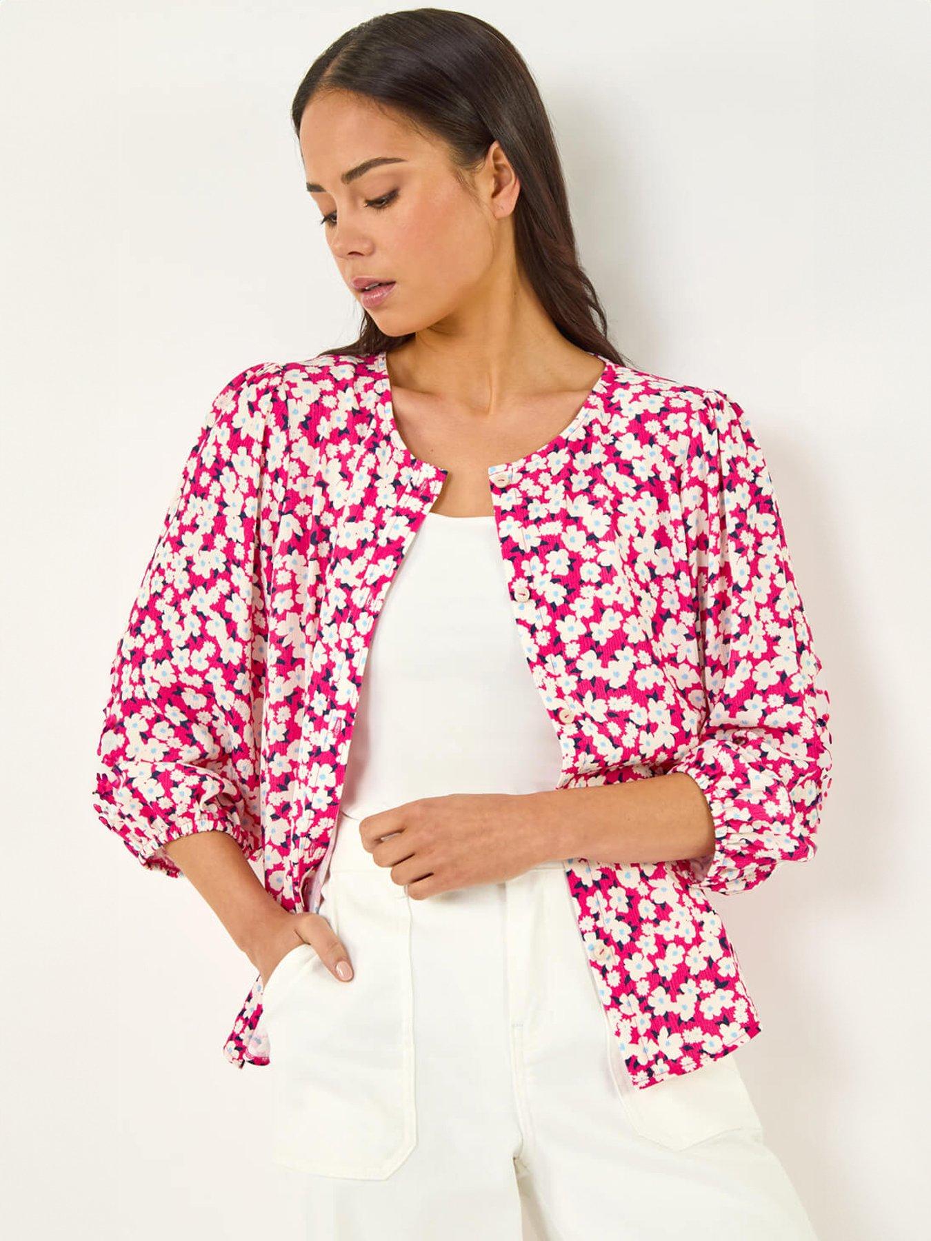 roman-petite-ditsy-floral-button-blouseoutfit