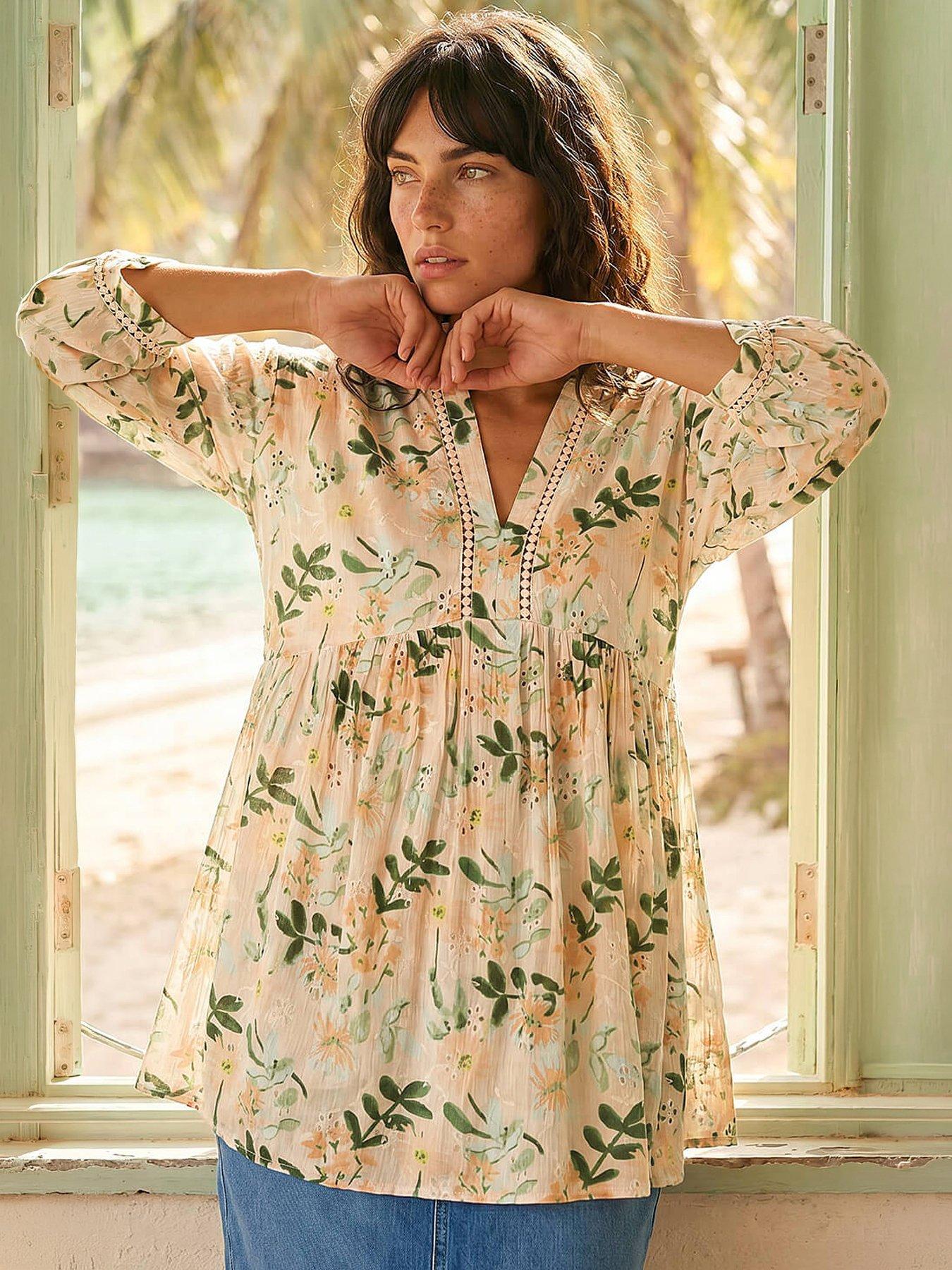 roman-floral-broidery-trim-tunic-top