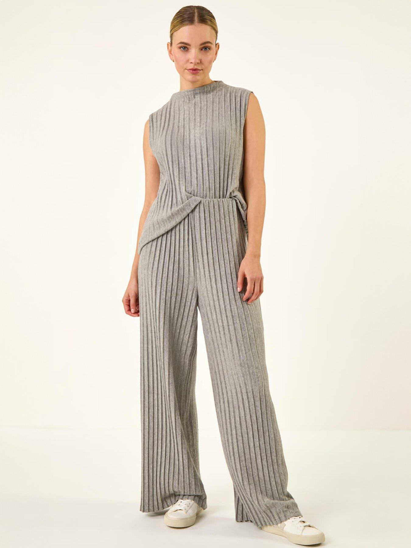 Image 3 of 5 of Roman Dusk Pleated Wide Leg Stretch Trouser