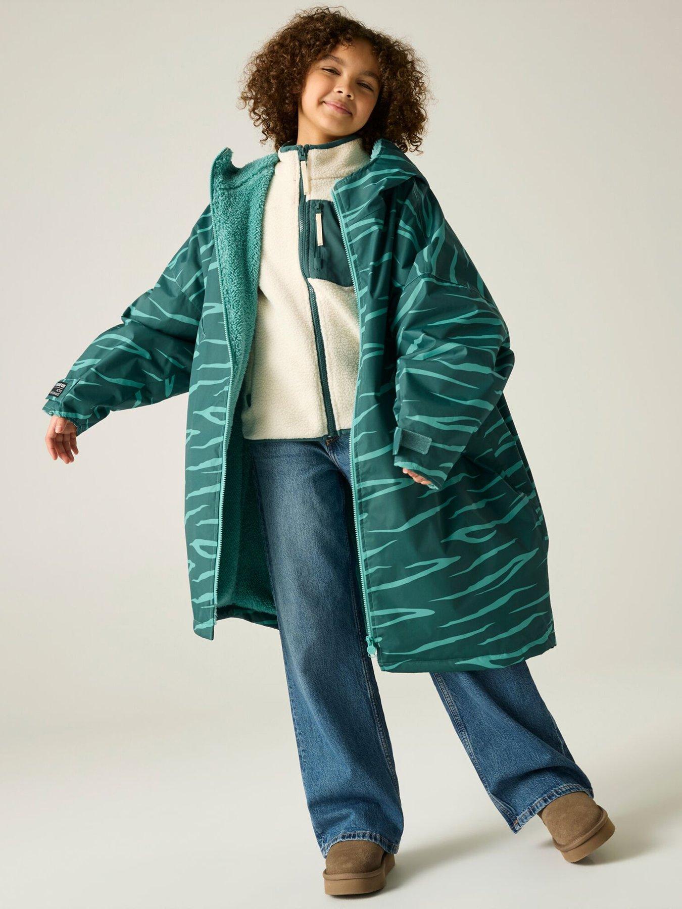 Image 4 of 7 of Regatta Junior Waterproof Robe Mediterranean Zebra (Turquoise)