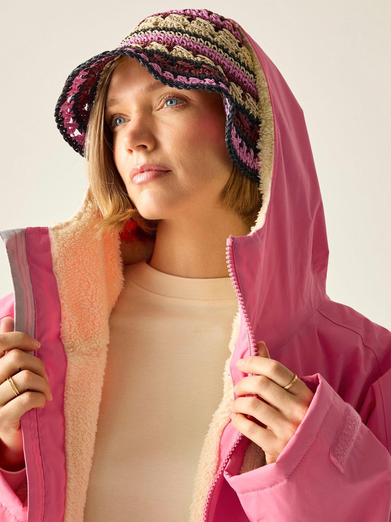 Image 6 of 7 of Regatta Adult Waterproof Robe - Lemonade Pink