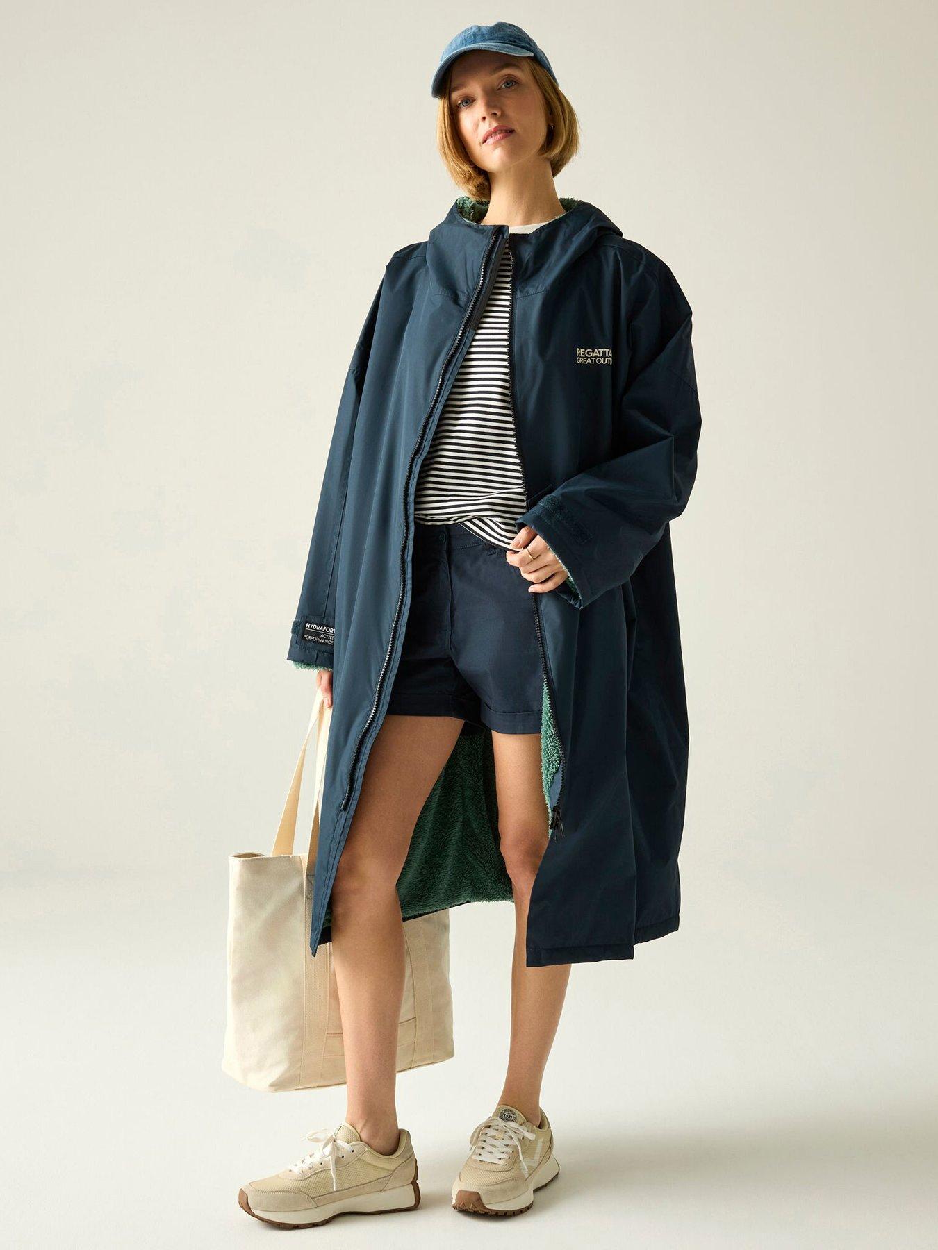 regatta-adult-waterproof-robe-navyivy-mossstillFront