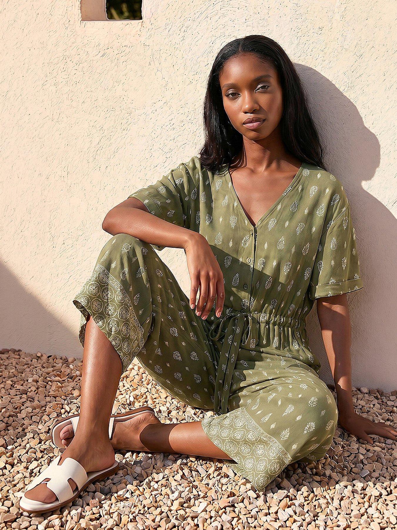 Roman Petite Border Print Cropped Jumpsuit