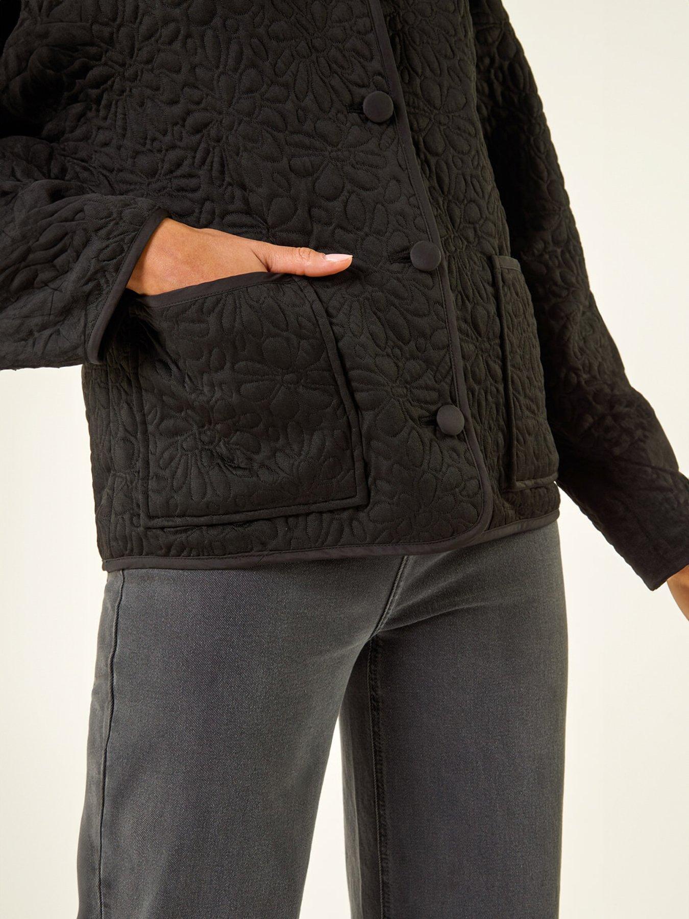 roman-patterned-pocket-edge-jacketdetail