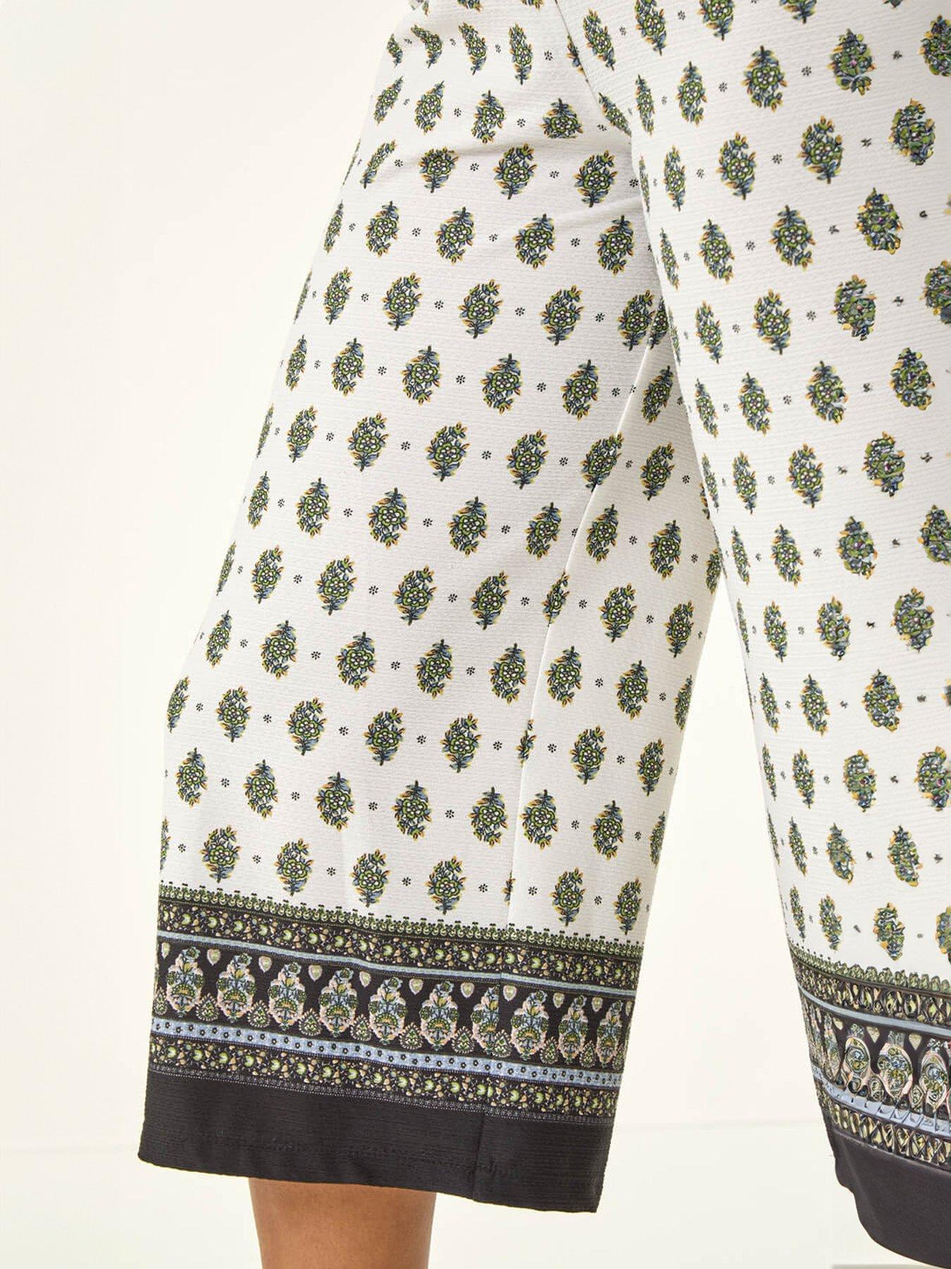 Image 5 of 5 of Roman Petite Textured Cropped Trouser