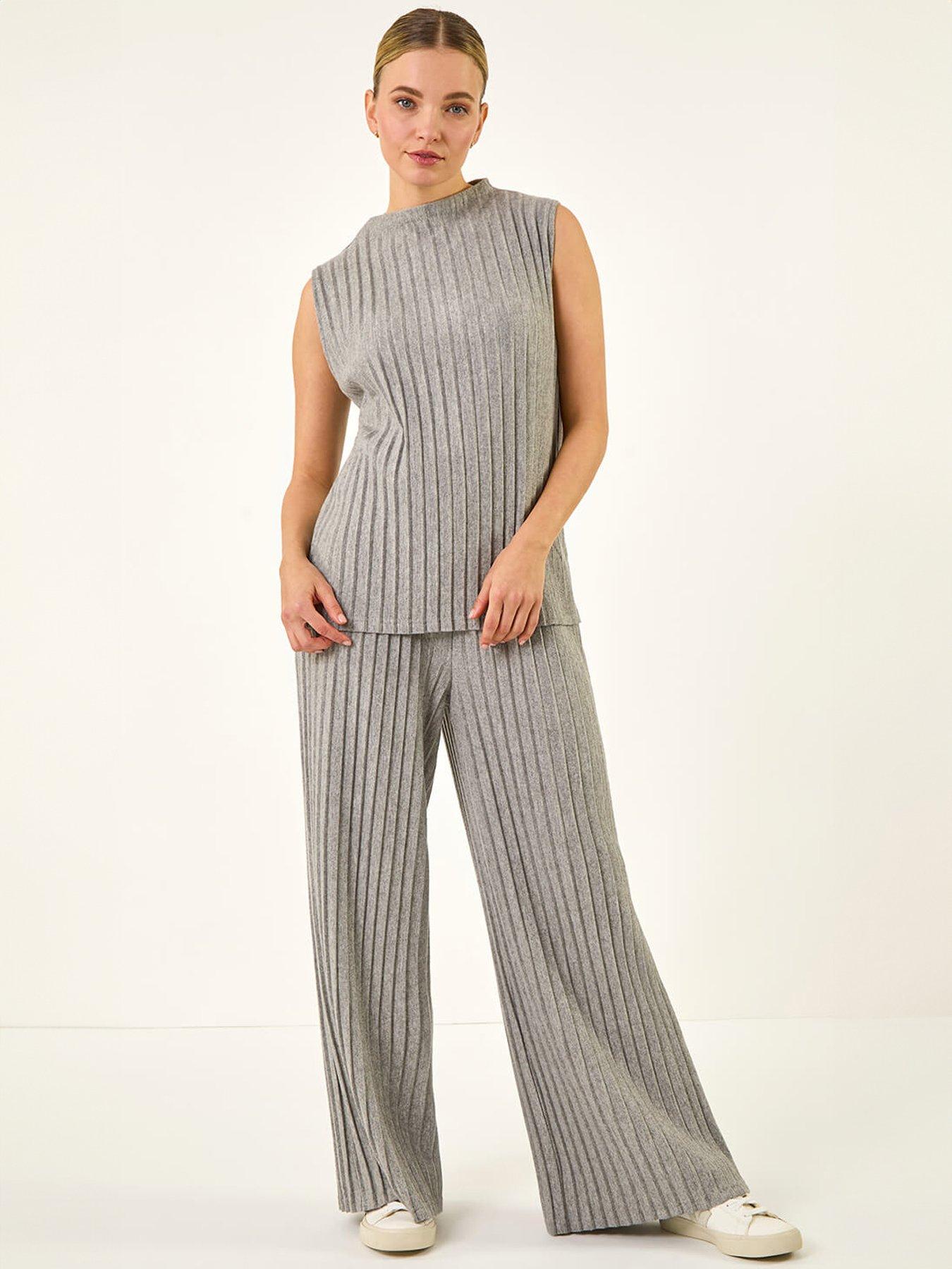 roman-dusk-high-neck-pleated-knit-topback