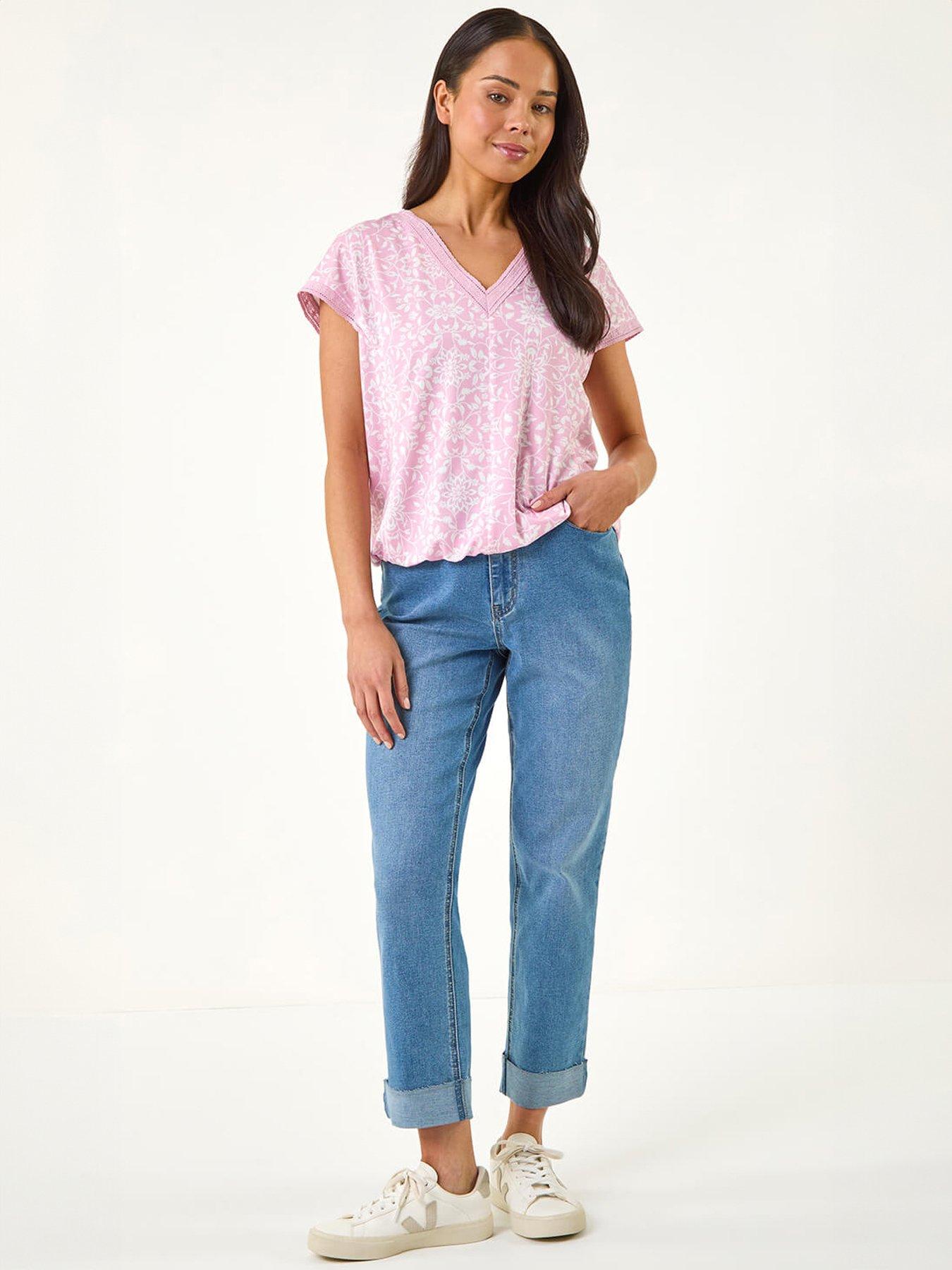 roman-petite-v-neck-stretch-topback