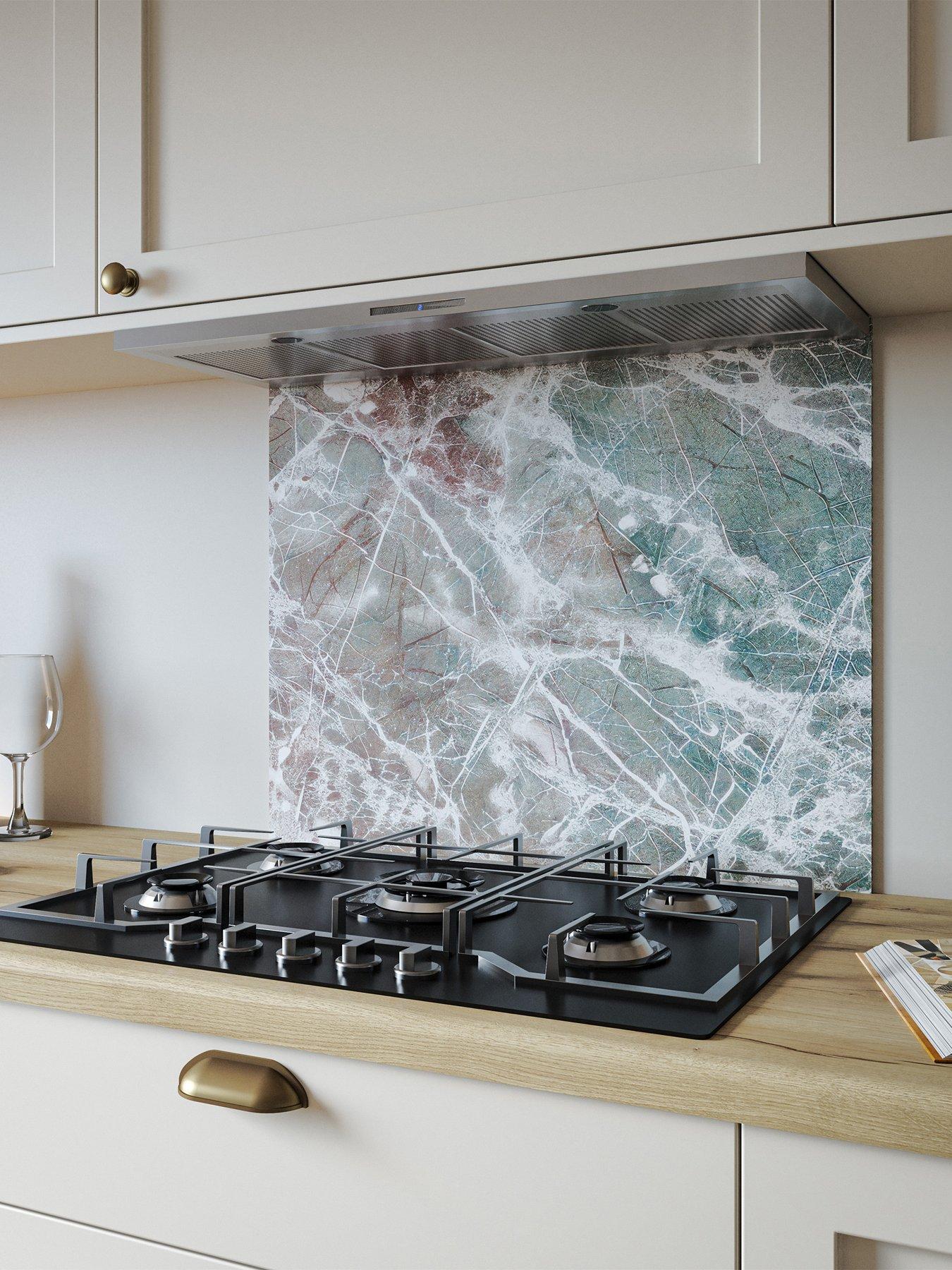 wilsonart-alloy-rainforest-marble-kitchen-hob-splashback-600x800mm