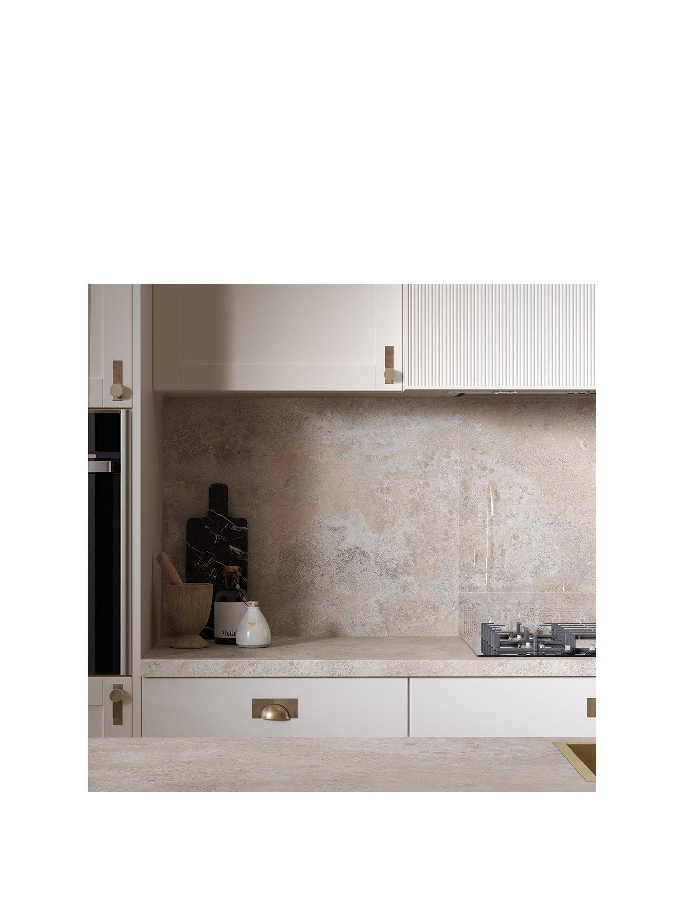 Image 2 of 4 of WilsonArt Omega Modern Caldeira Splashback Squ