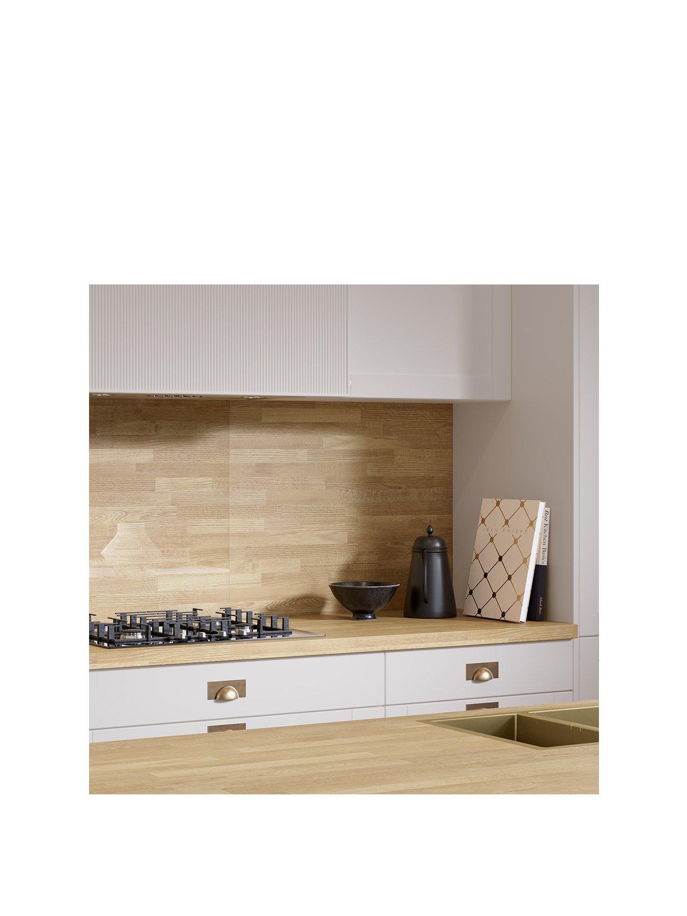 Image 2 of 6 of WilsonArt Omega Modern Natural Block Oak 3m Worktop Squ