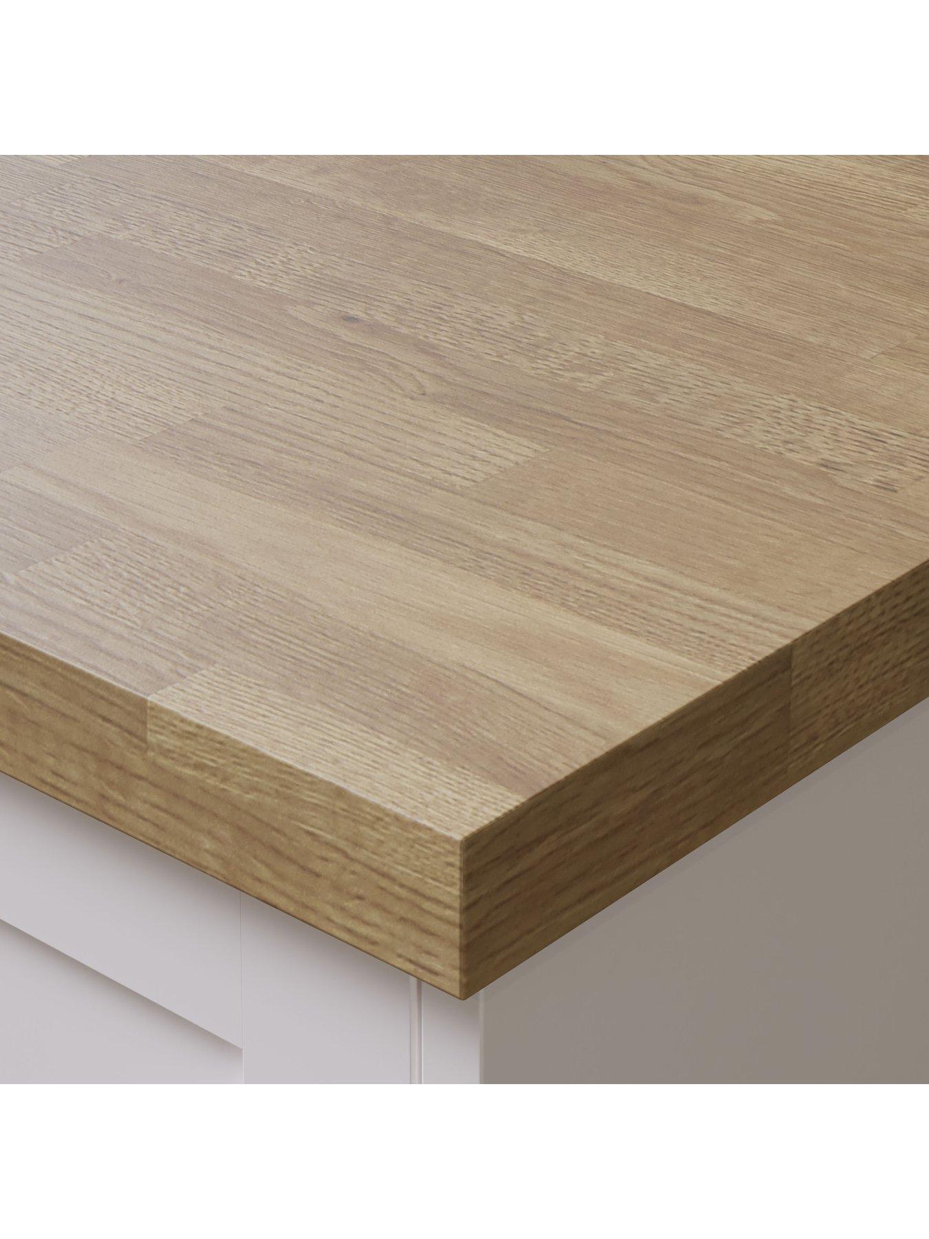 Image 4 of 6 of WilsonArt Omega Modern Natural Block Oak 3m Worktop Squ