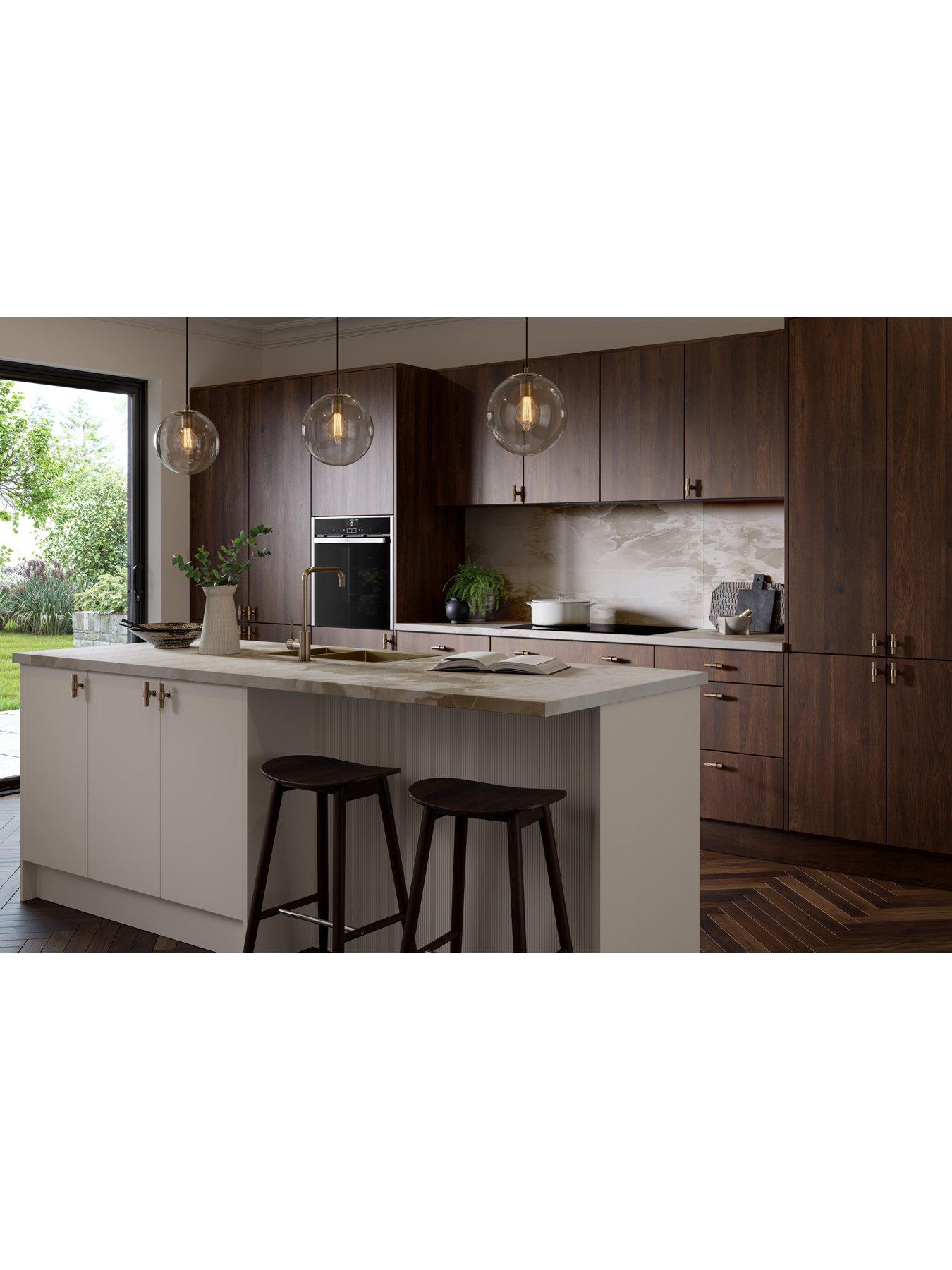 Image 4 of 6 of WilsonArt Omega Modern Terzo Stone Upstand Squ
