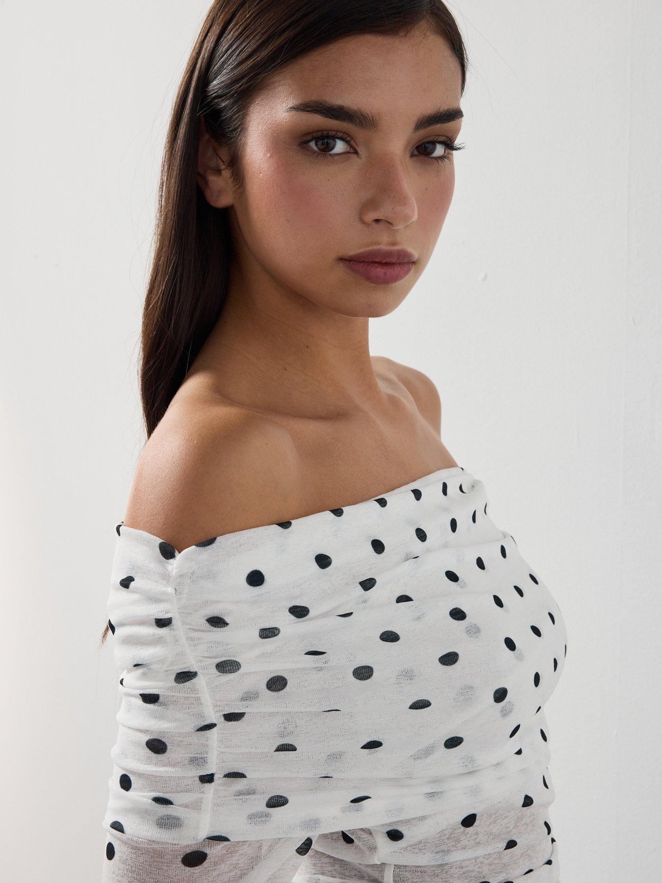 Image 4 of 6 of Mango Polka Dot Strapless Top - White