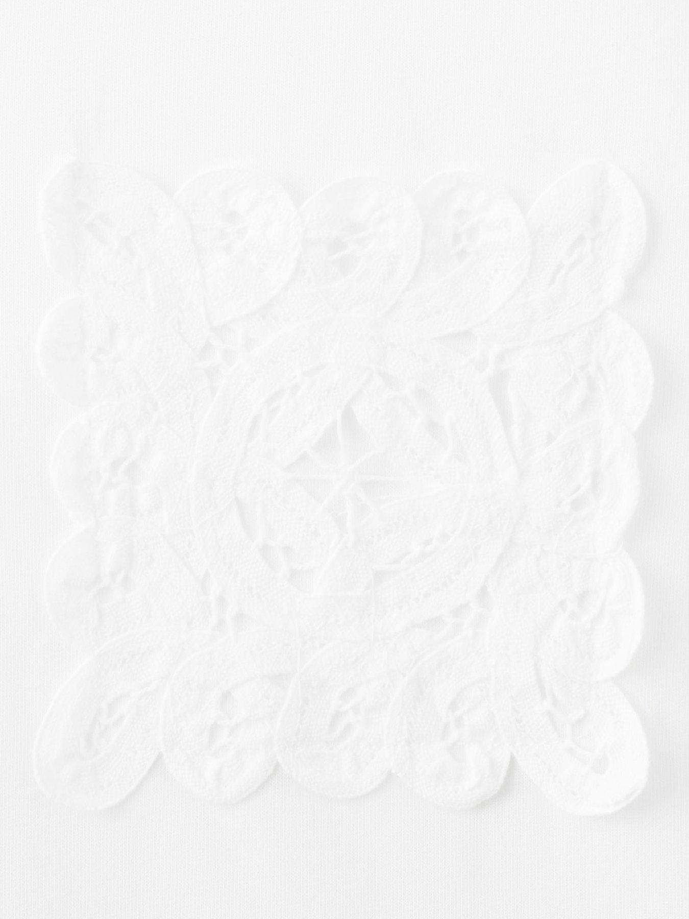 Image 6 of 7 of Mango Embroidered Cotton T-shirt - White
