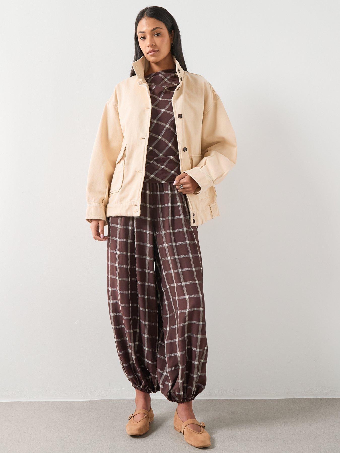 Image 3 of 5 of Mango Mid-rise Bloomer Pants - Red