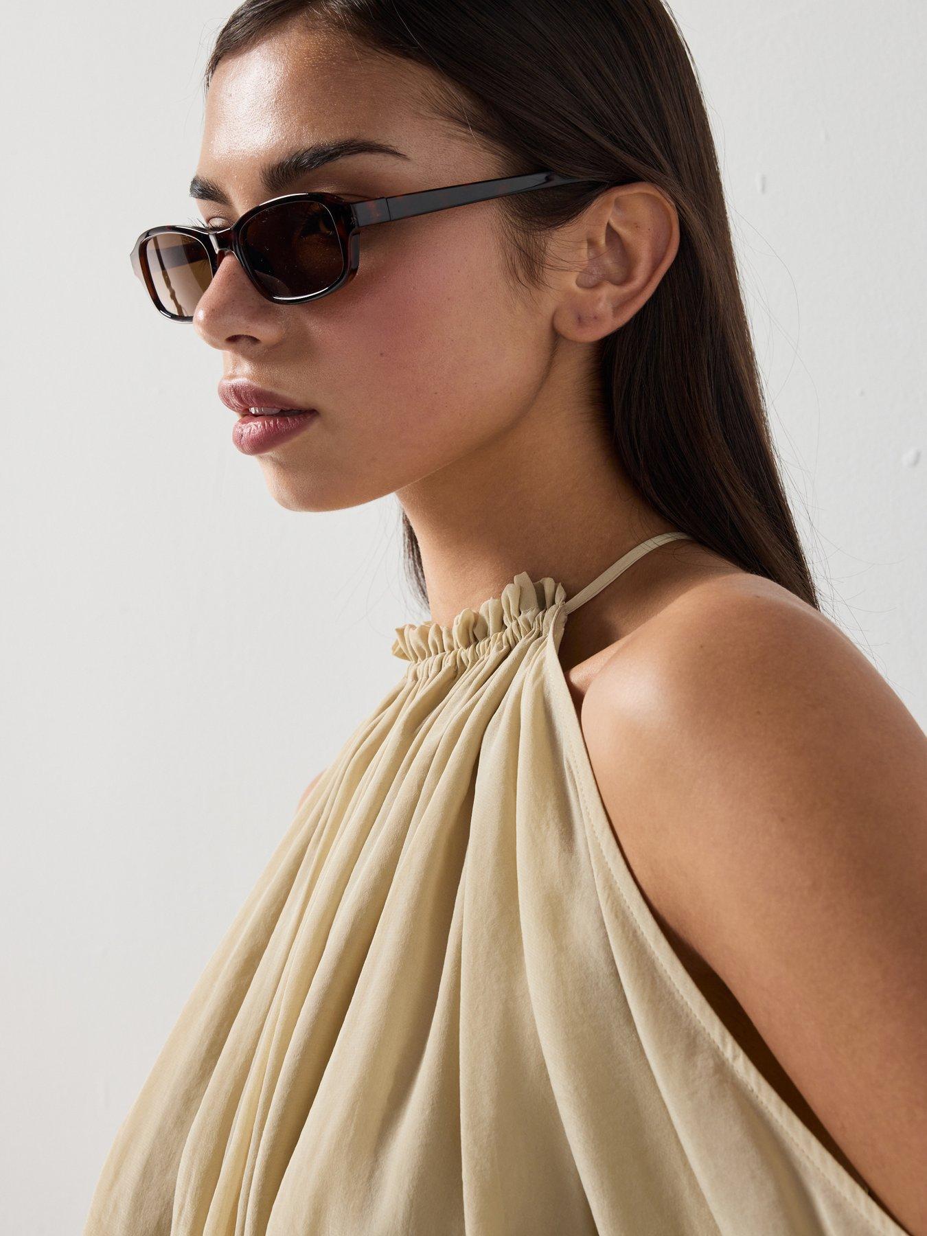 Image 4 of 6 of Mango Off-the-shoulder Lyocell Blouse - Green