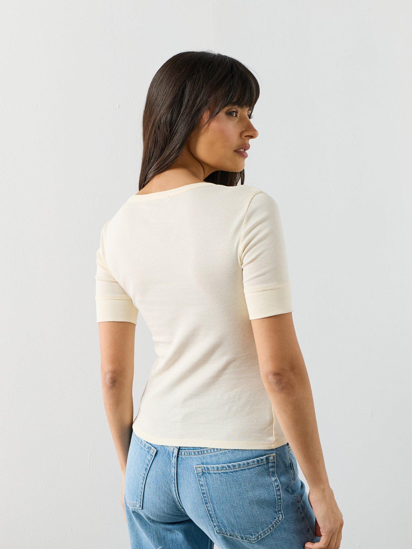 Image 2 of 5 of Mango Short-sleeved Fitted T-shirt - White
