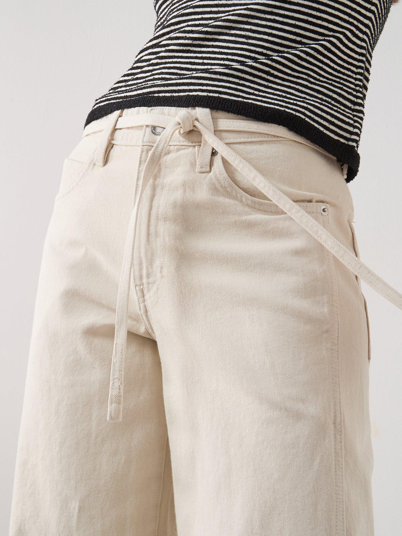 mango-wide-leg-jeans-with-drawstring-creamoutfit