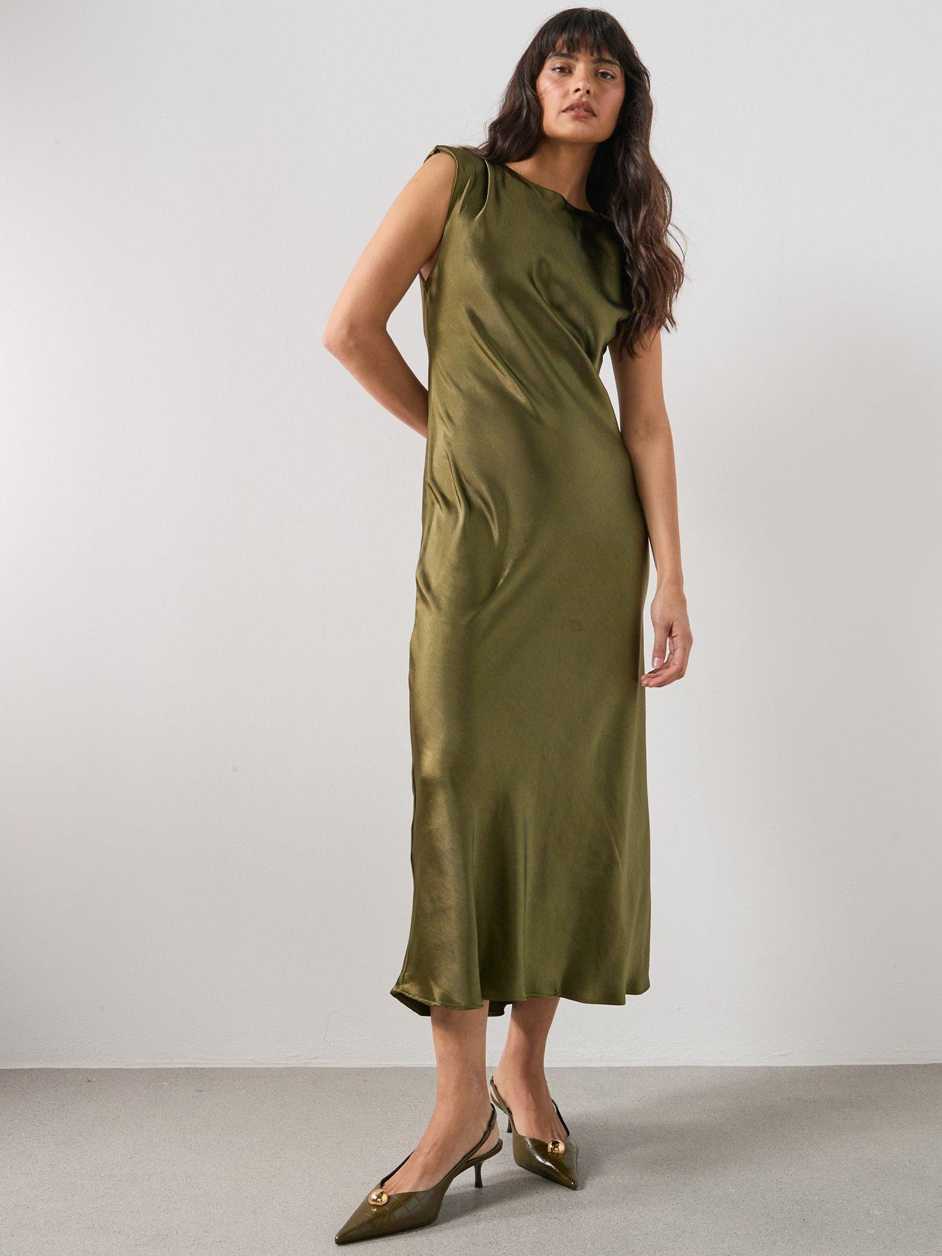 mango-fitted-satin-dress-greenback