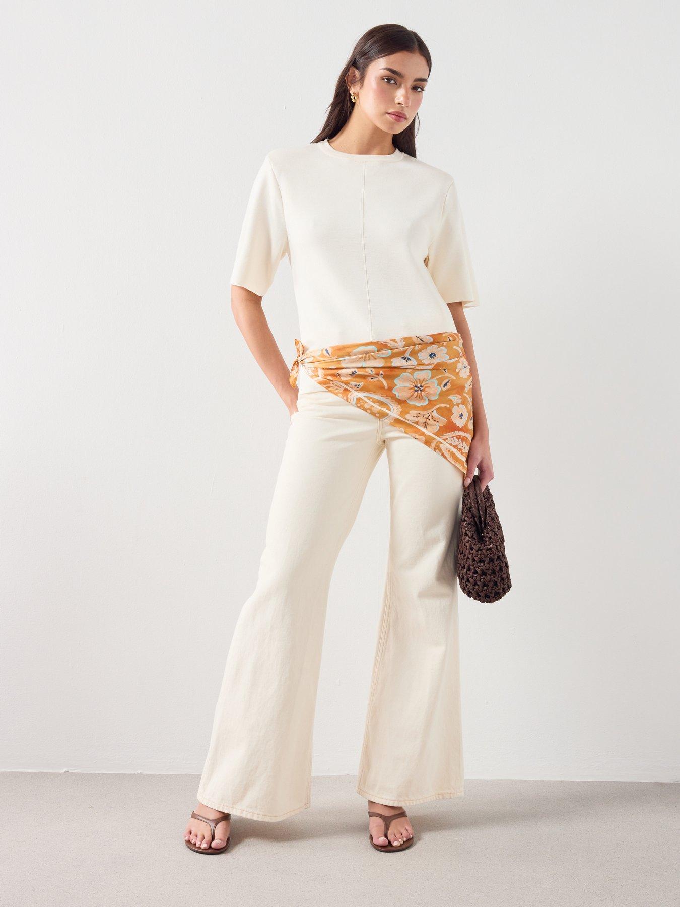 Image 3 of 6 of Mango Mid-rise Flared Jeans - Cream