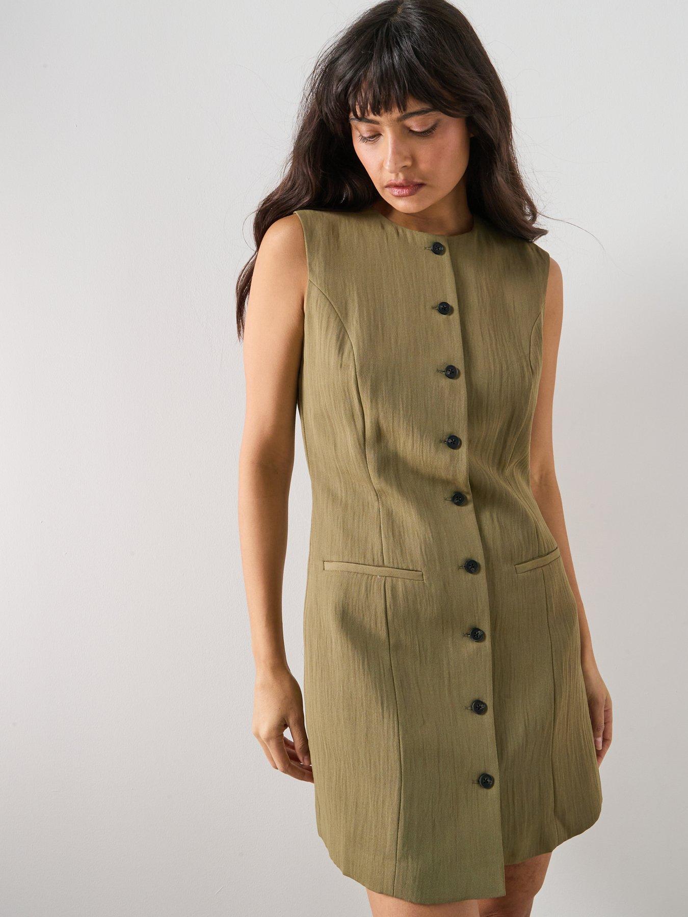 mango-short-buttoned-dress-greenfront