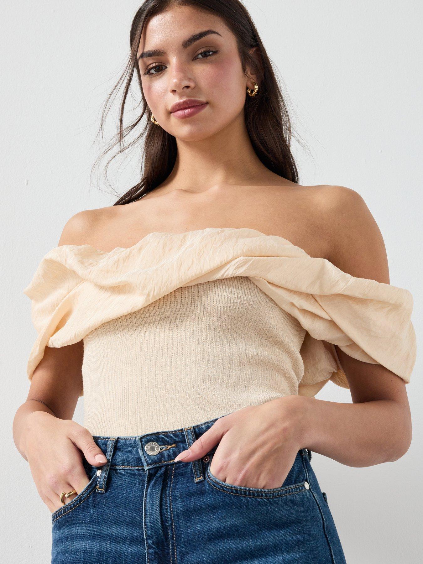 mango-strapless-knitted-top-beigefront
