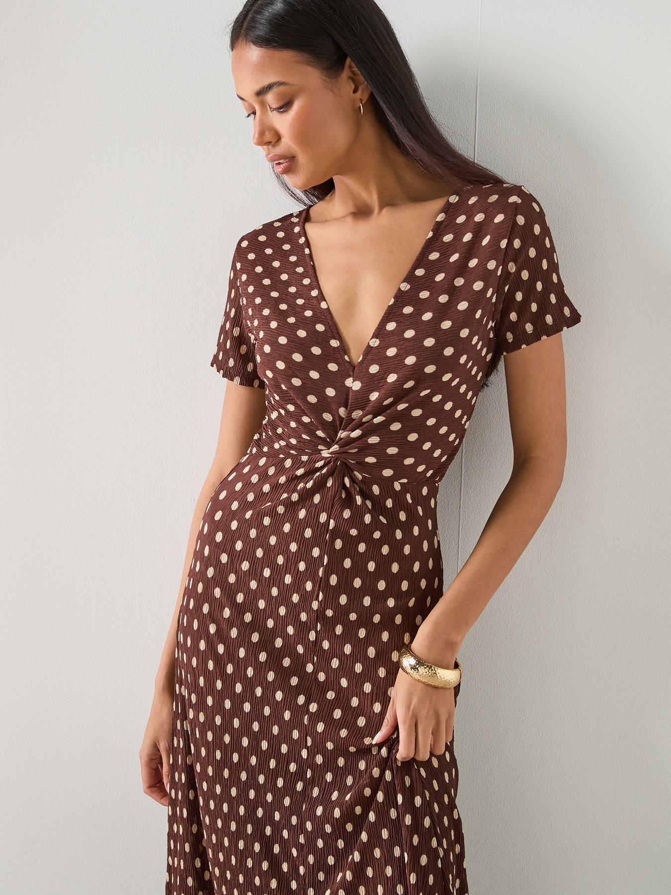 mango-printed-midi-dress-brownoutfit