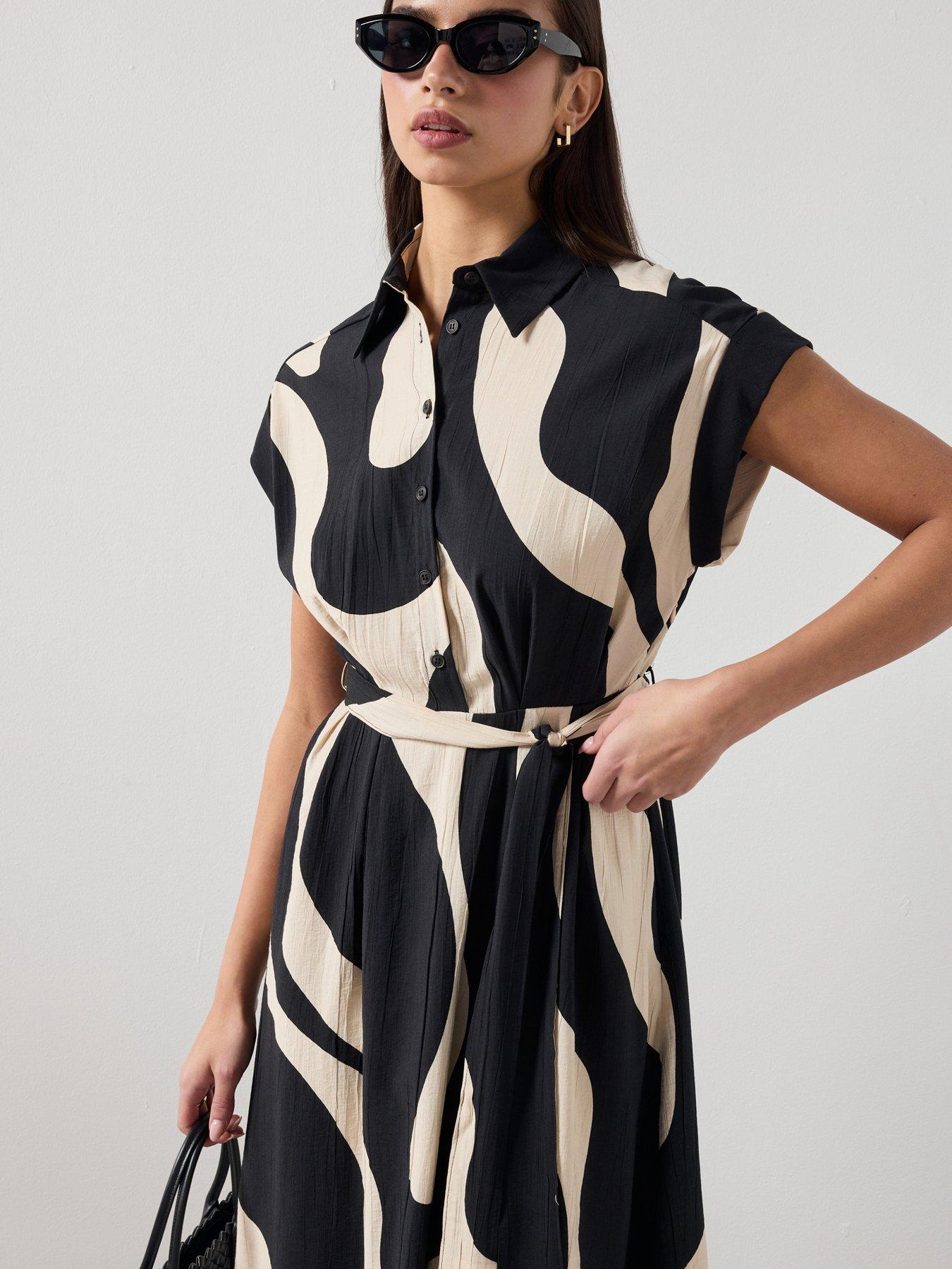 wildflower dress Zoey Dress / Indigo Wildflower Indigo Wildflower / M